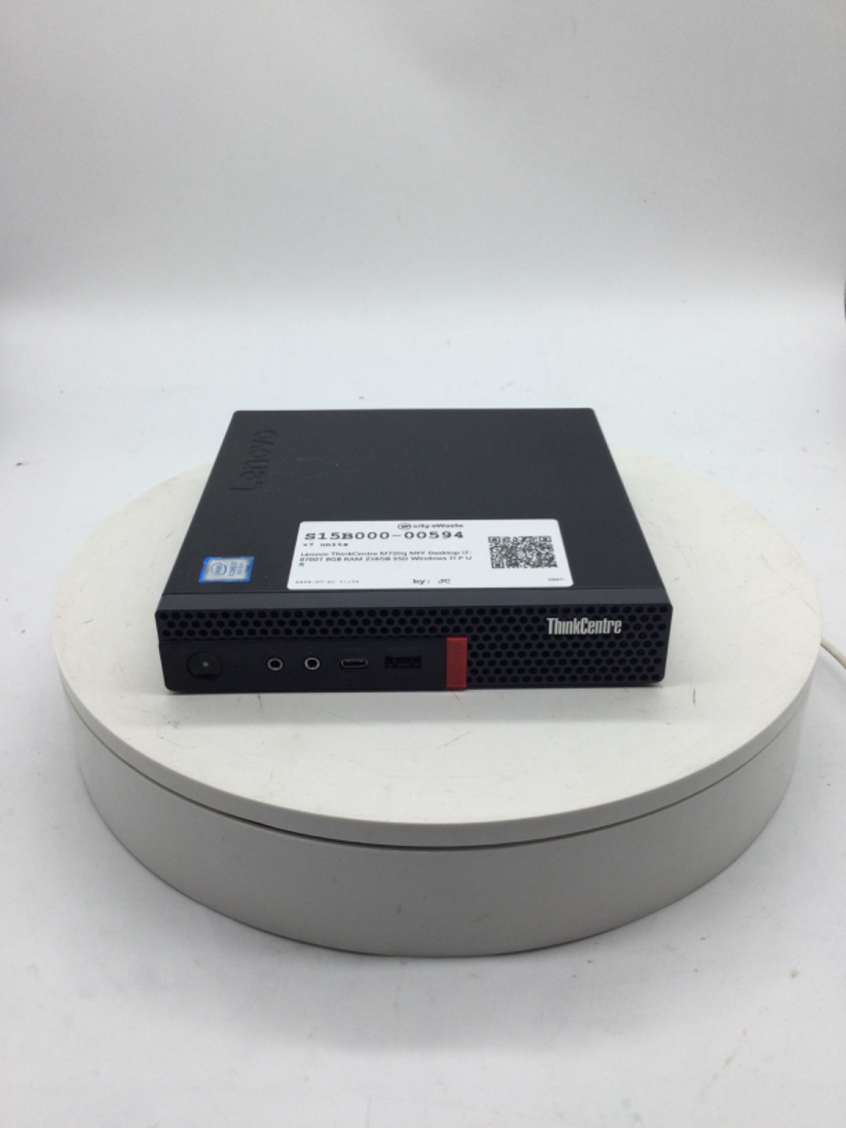 Lenovo ThinkCentre M720q MFF Desktop i7-8700T 8GB RAM 256GB SSD Windows 11 P U R