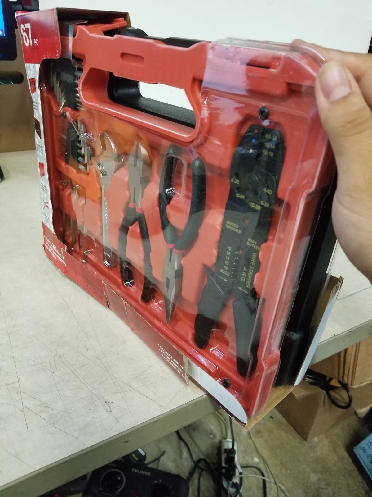 OLYMPIA TOOLS INTERNATIONAL IWORK 67 PIECE HOUSEHOLD TOOL SET