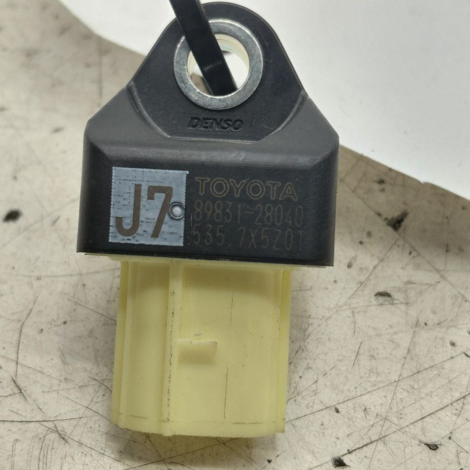 Toyota Prius Contact Sensor  2022 2021 2020