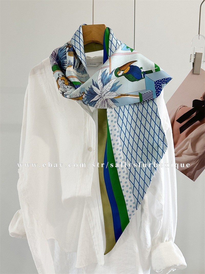 Sallys Boutique 16 Momme Twill Silk Large Ribbon Theater Print Neck Long Scarf