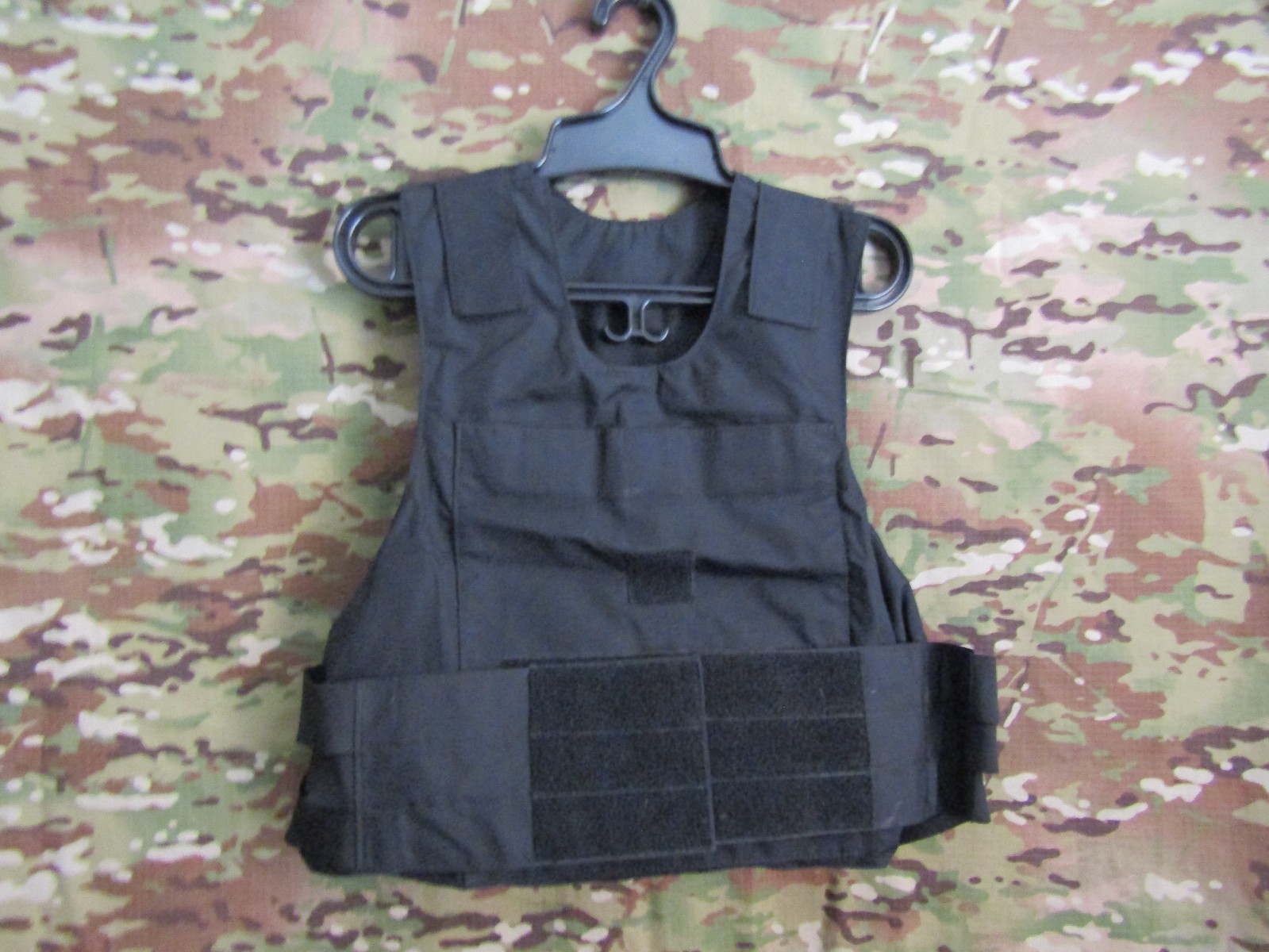 JHRG-LLC Ranger Body Armor Carrier Black "Slick" Size Large used