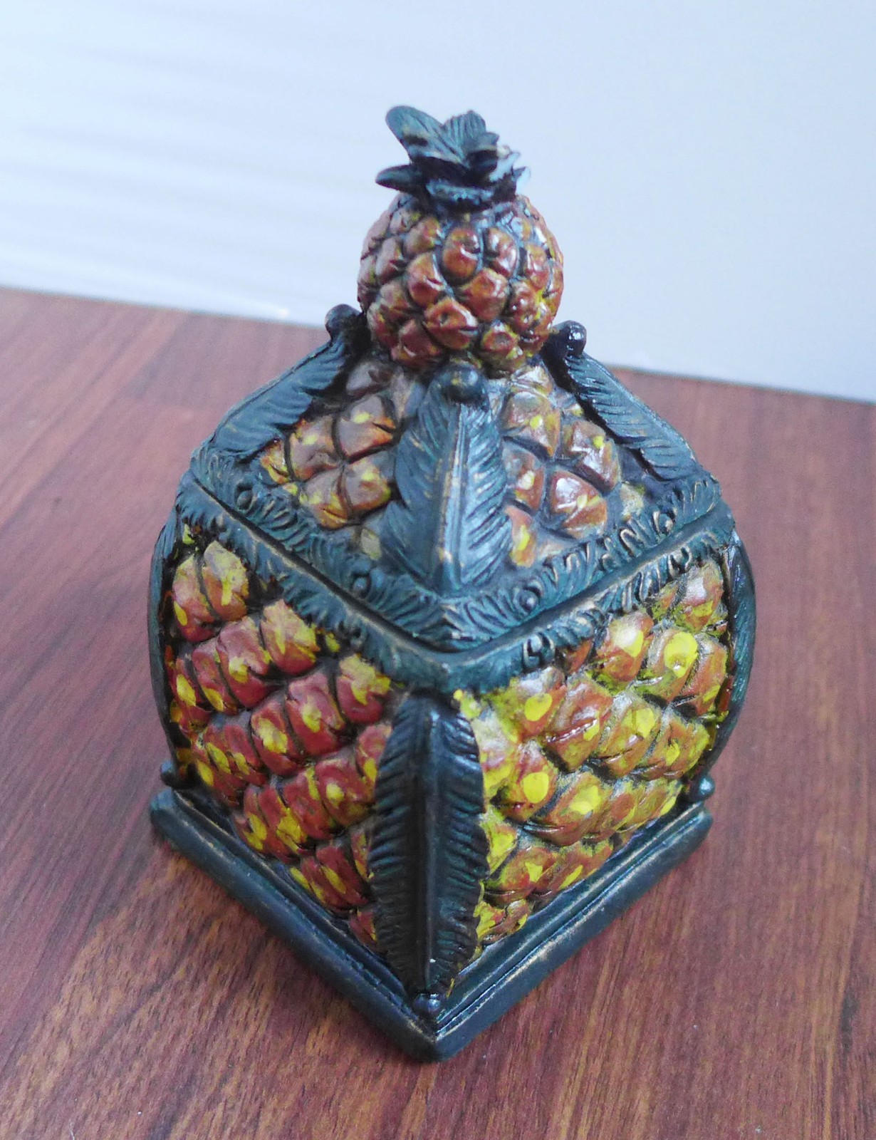Resin Box Pineapple Design