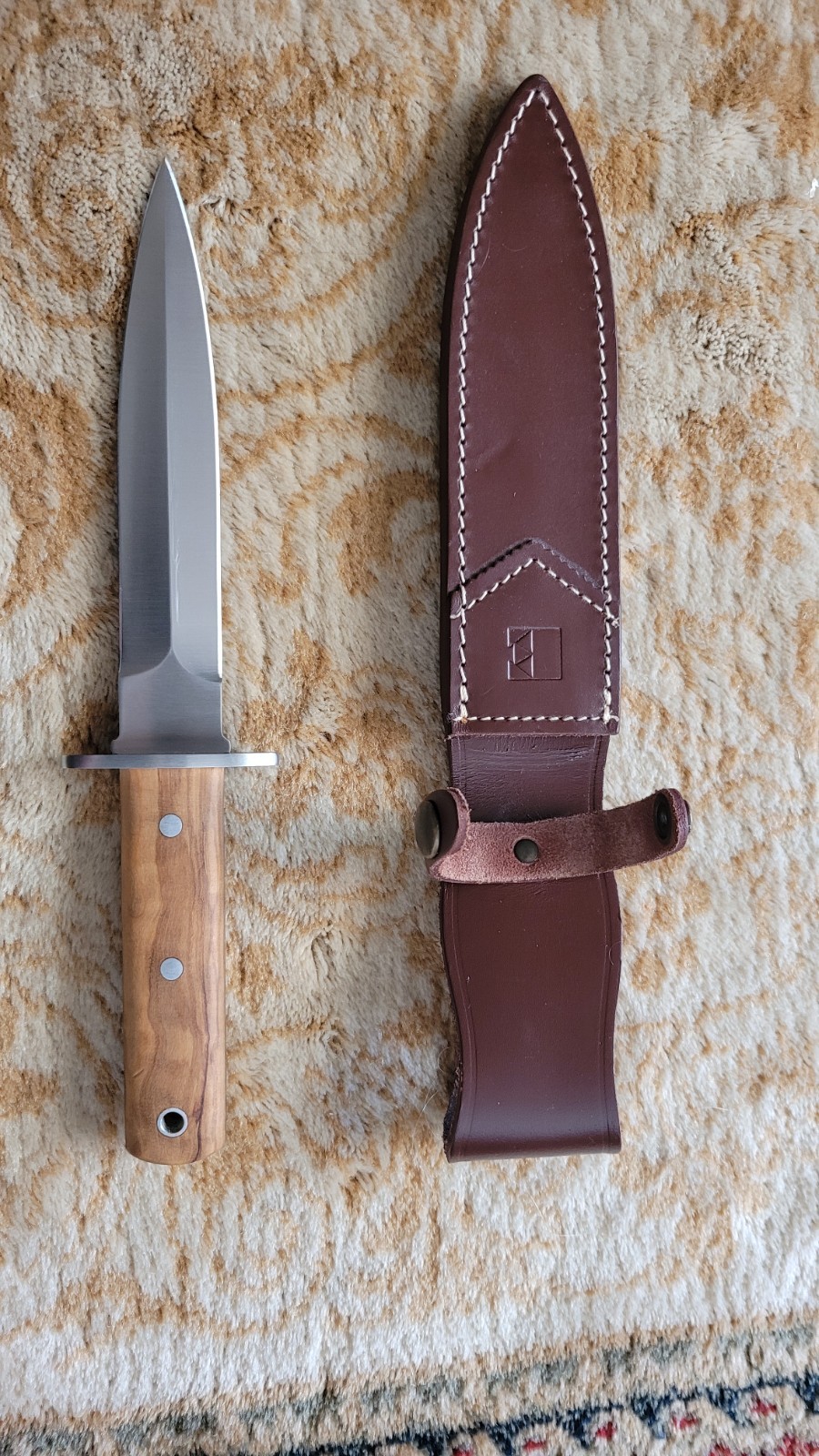 Couteaux Eustache Dagger