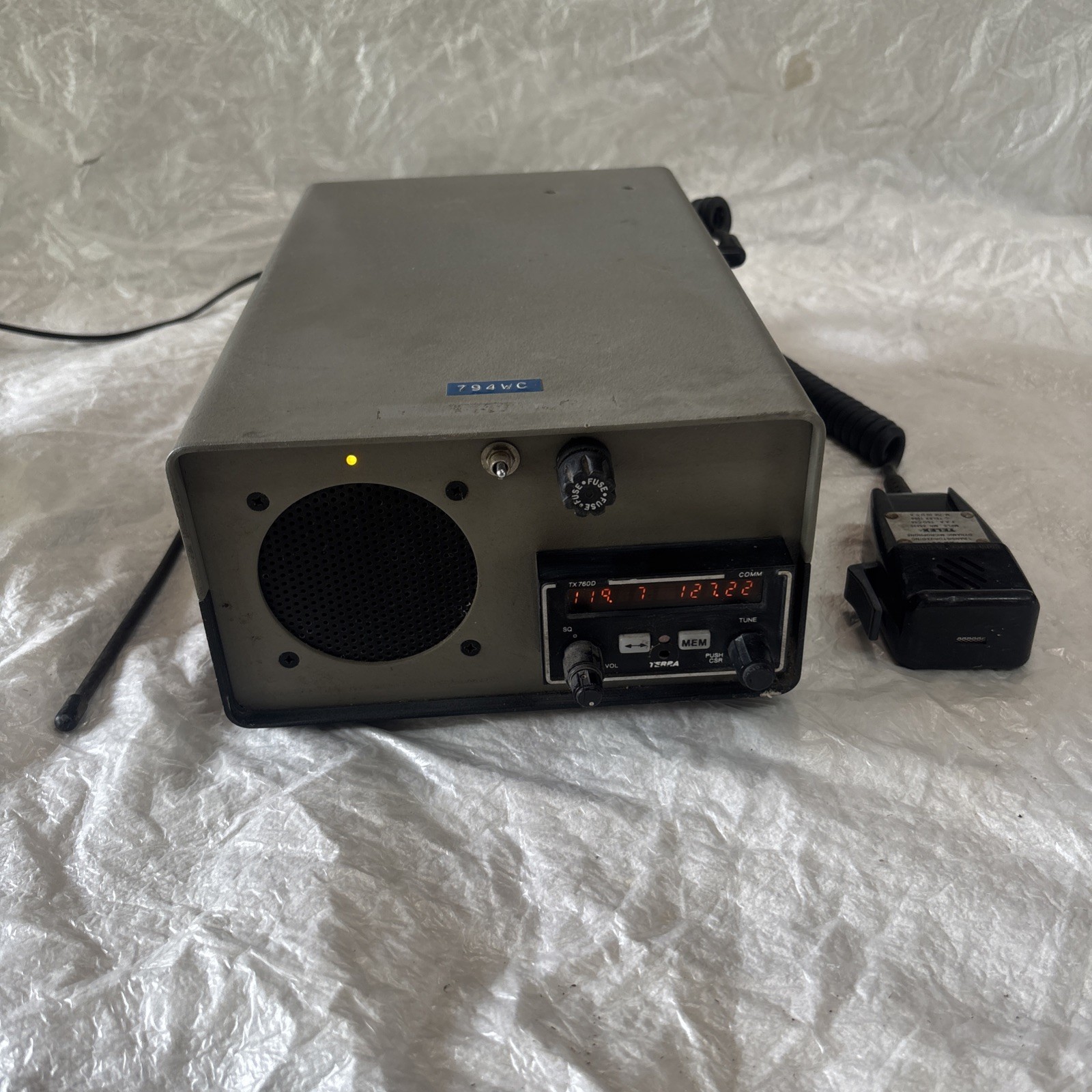 TERRA TX-760D VHF COMM RADIO NICE TX 760 D TRANSCEIVER W/case/antenna/microphone