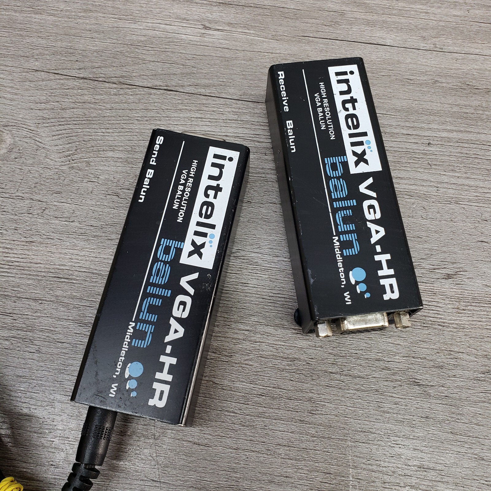 Two Intelix VGA High Resolution Baluns 1 Receive 1 Send CAT 5 Full Speed Modular