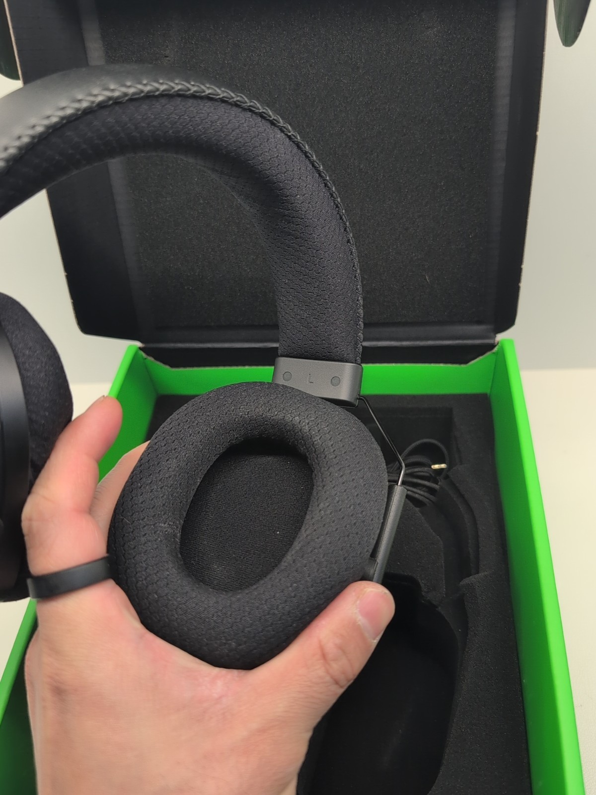 Razer BlackShark V2 Pro Wireless Gaming Headset (Pre 2023 Version) with box #10