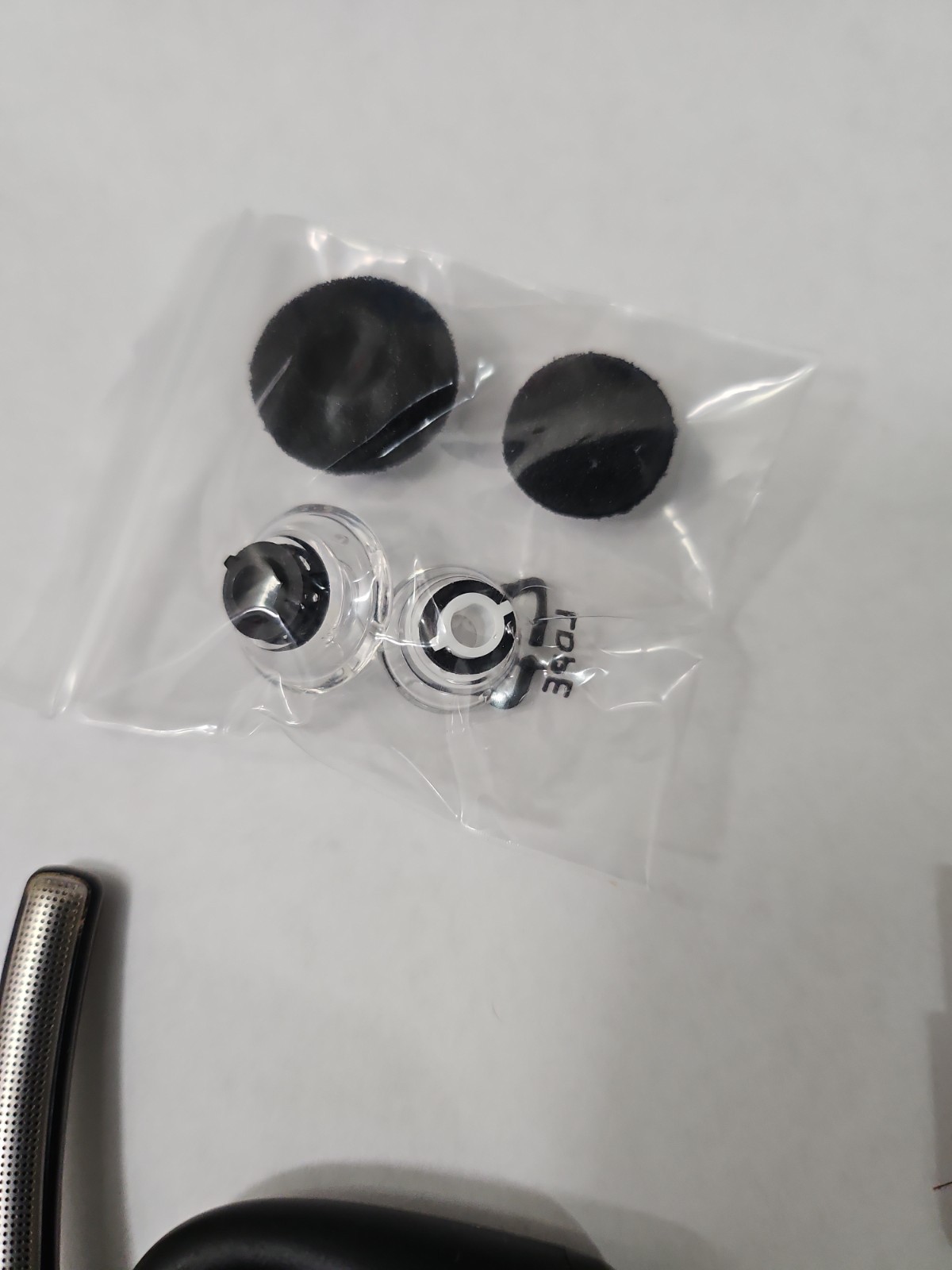 Poly Plantronics Voyager Legend Wireless Noise Cancelling Bluetooth Headset