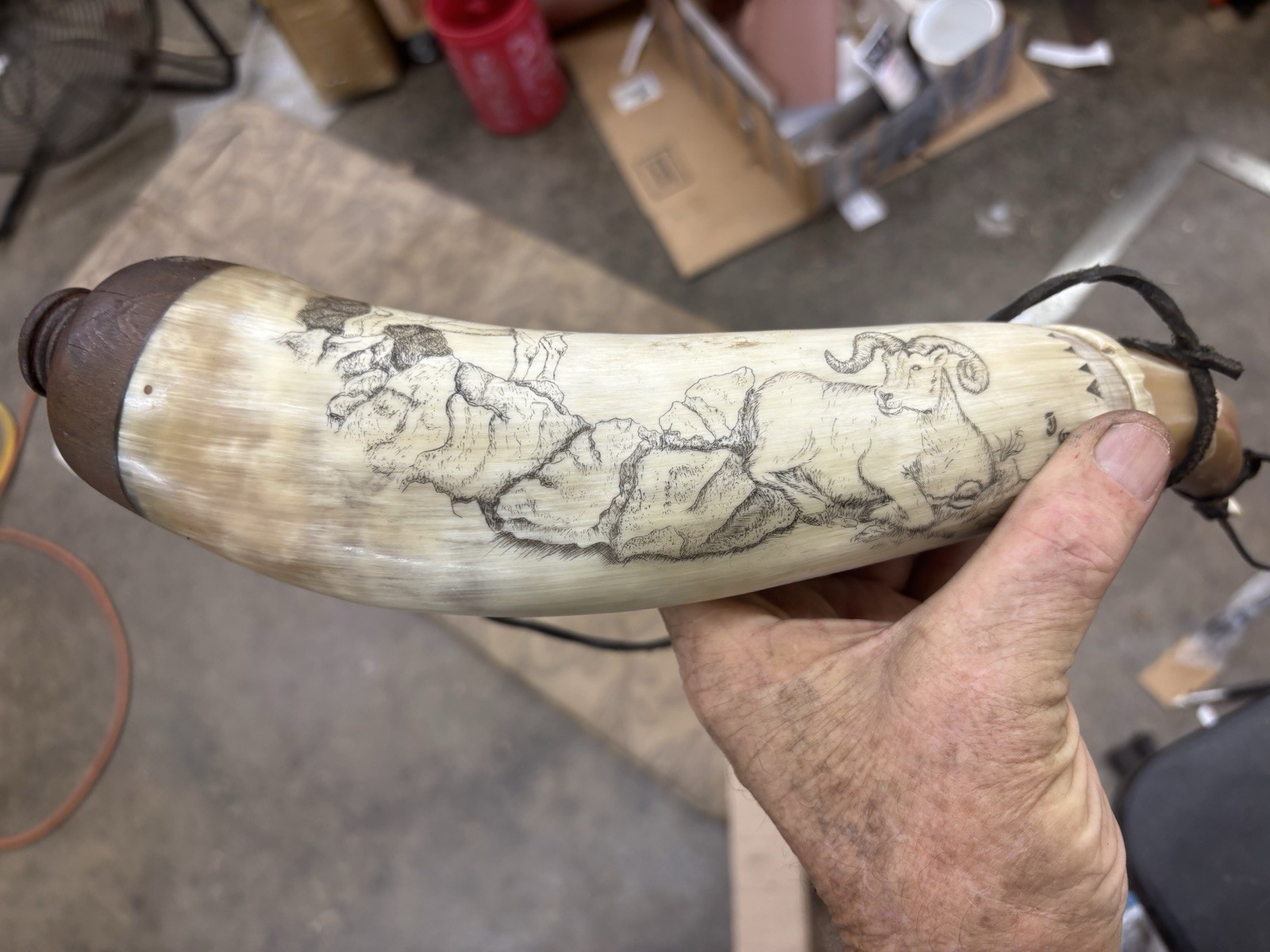 Custom Scrimshaw Powder Horn