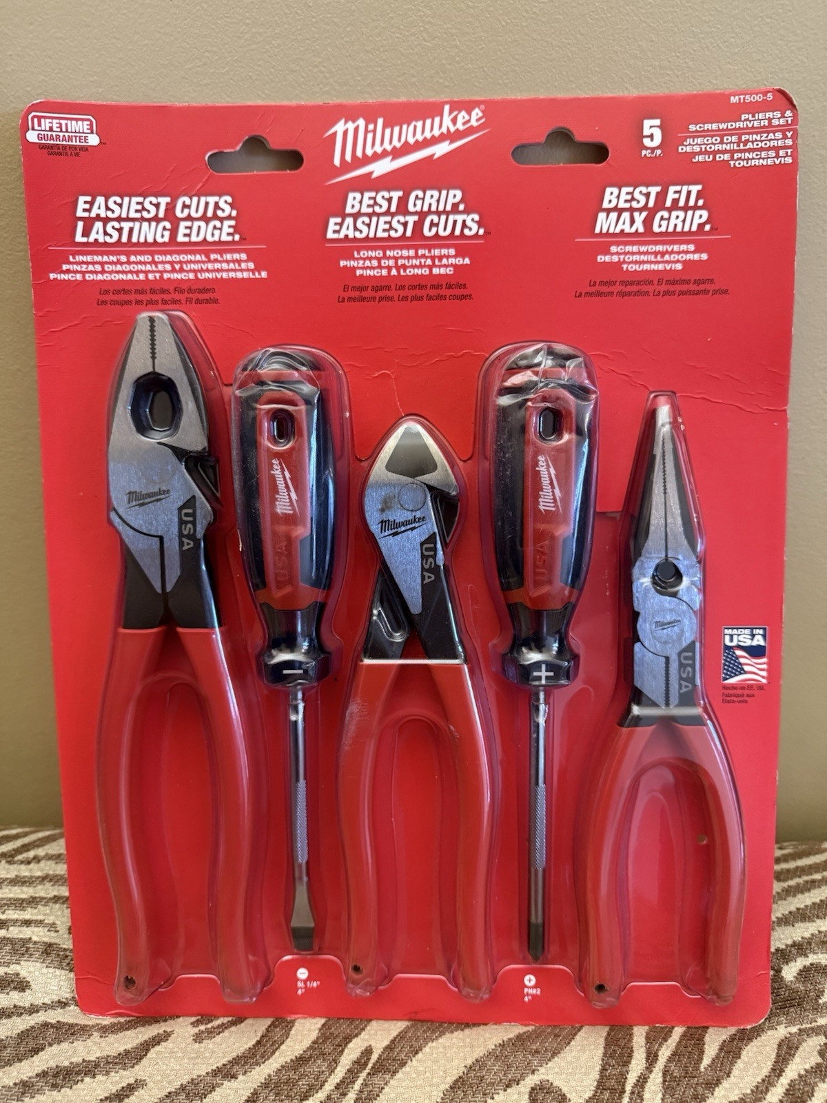 Milwaukee MT500-5 Pc Dipped Grip Cutting Pliers & Cushion Grip Screwdriver USA