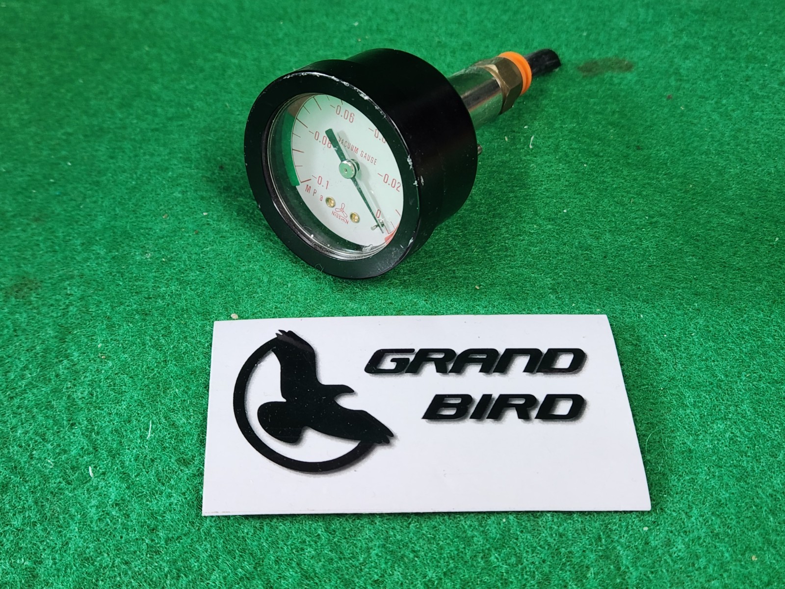 NISSHIN -0.1-0Mpa Pressure Gauge, USED
