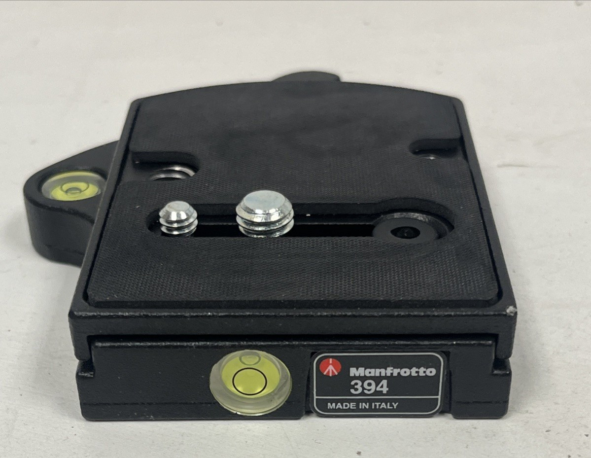 Manfrotto 394 Low Profile Quick Release Adapter NEW IN PACKAGE