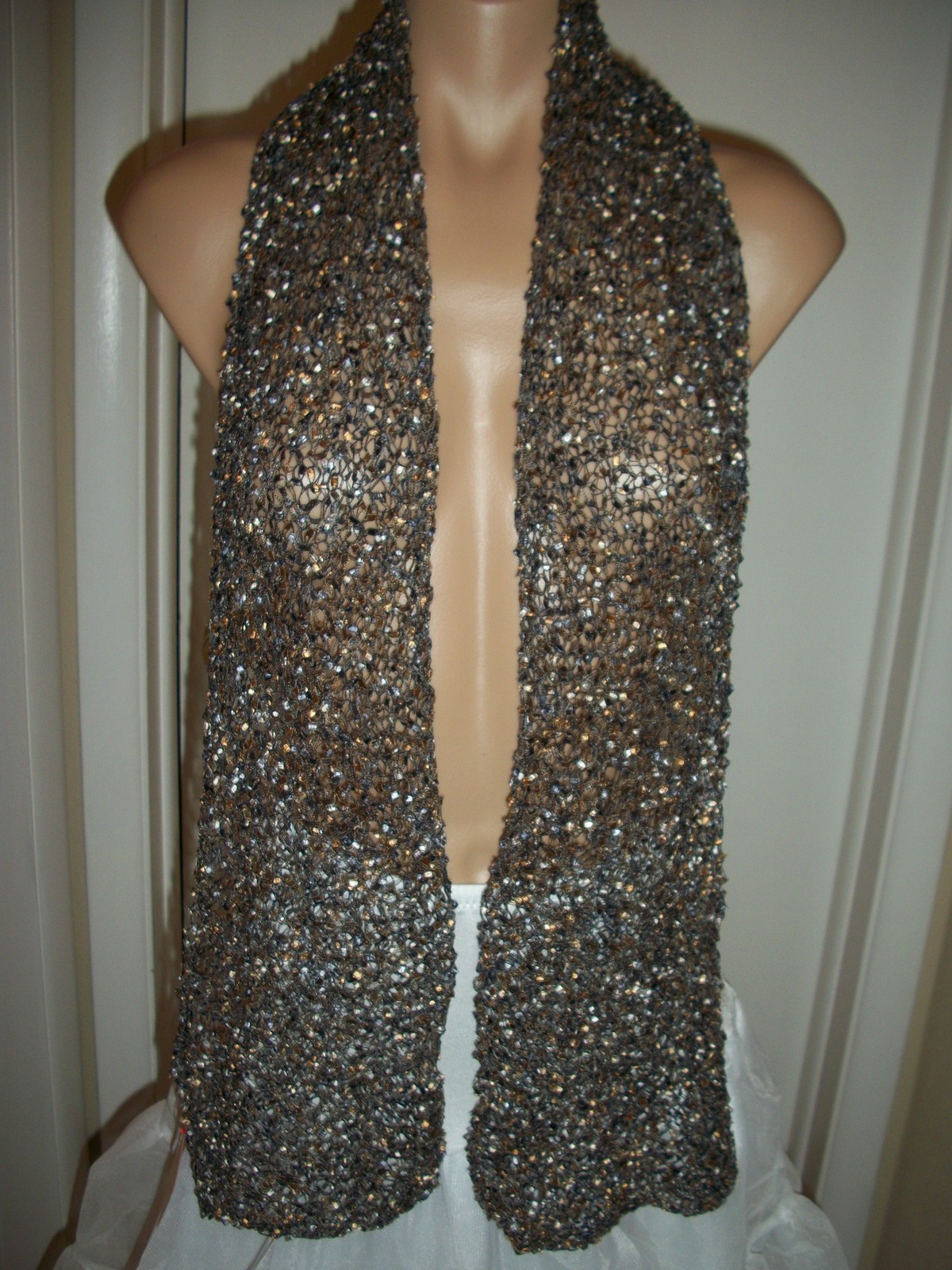 NEW - HAND KNIT CROCHET SHAWL  WRAP  SCARF BLACK & GREY  SIZE 56" x 9" INCHES