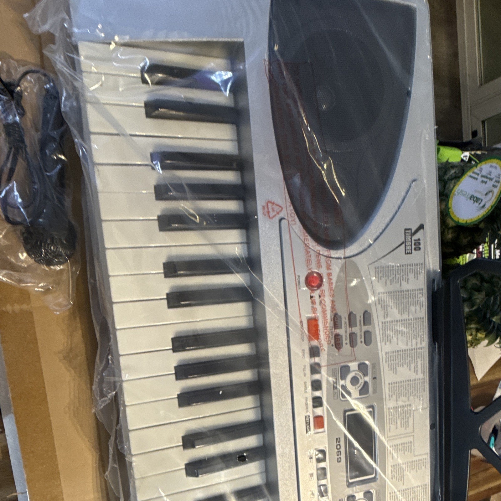 Teaching Key Keyboard 61-Key Electronic Keyboard, Speaker, Adapter
