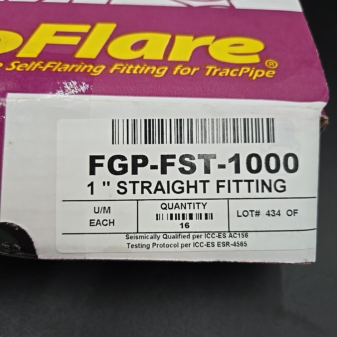 Lot of 16 TracPipe 1 inch AutoFlare x NPT Straight Fitting FGP-FST-1000