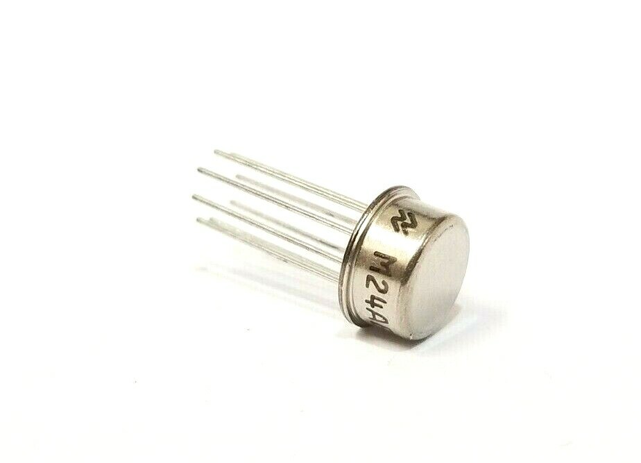2 Pieces | LM710CH High Speed Voltage Comparator | FREE Shipping within the US!