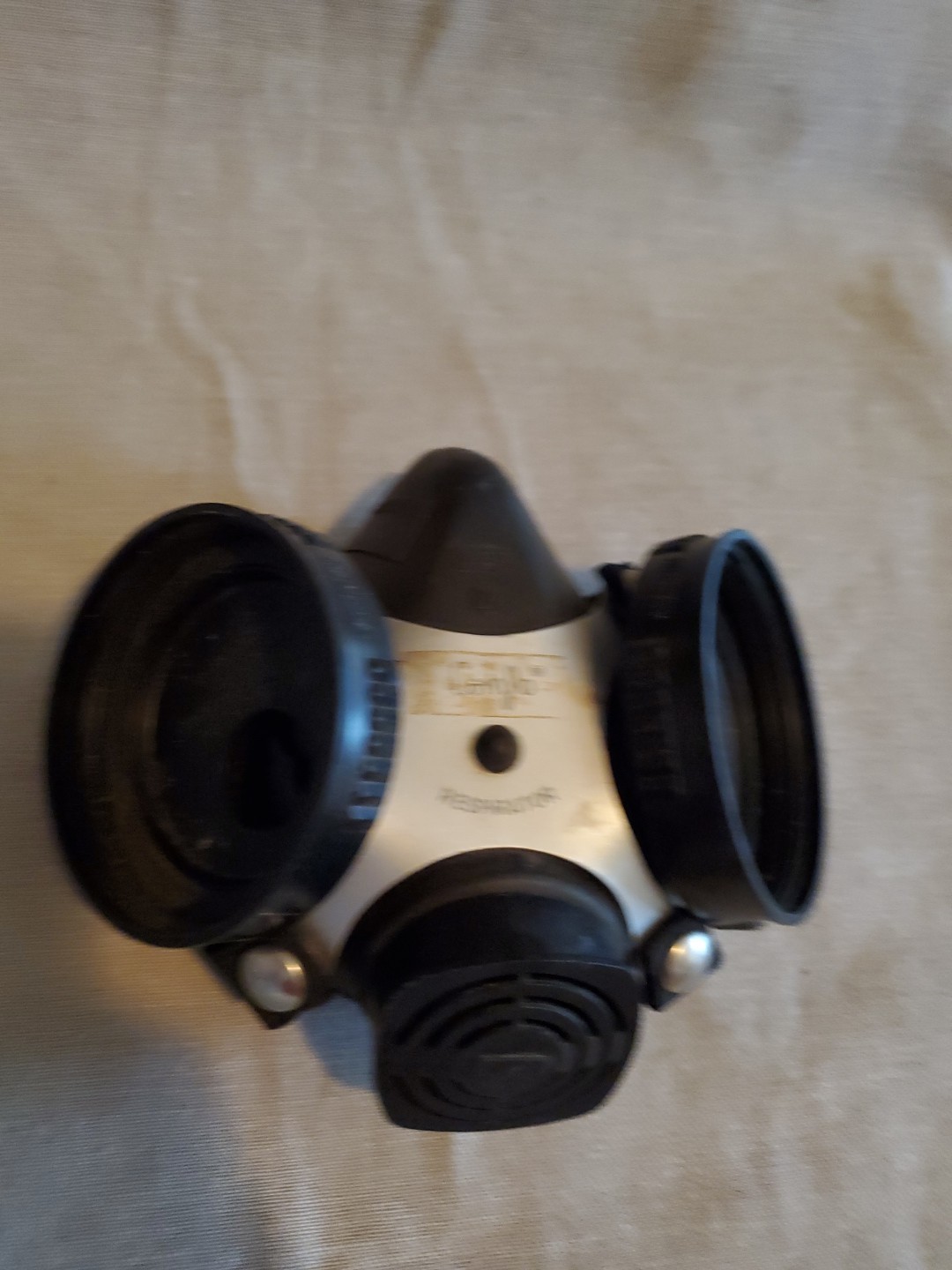 MSA COMFO Respirator Half Face Mask Body Only No Filters Preowned