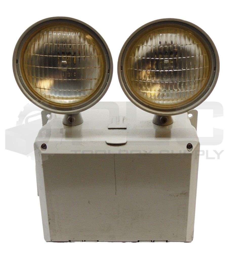 NEW EMERGENCY LIGHT 7.2W 6V 8-1/2"X6-1/2"X6-1/4" *READ*
