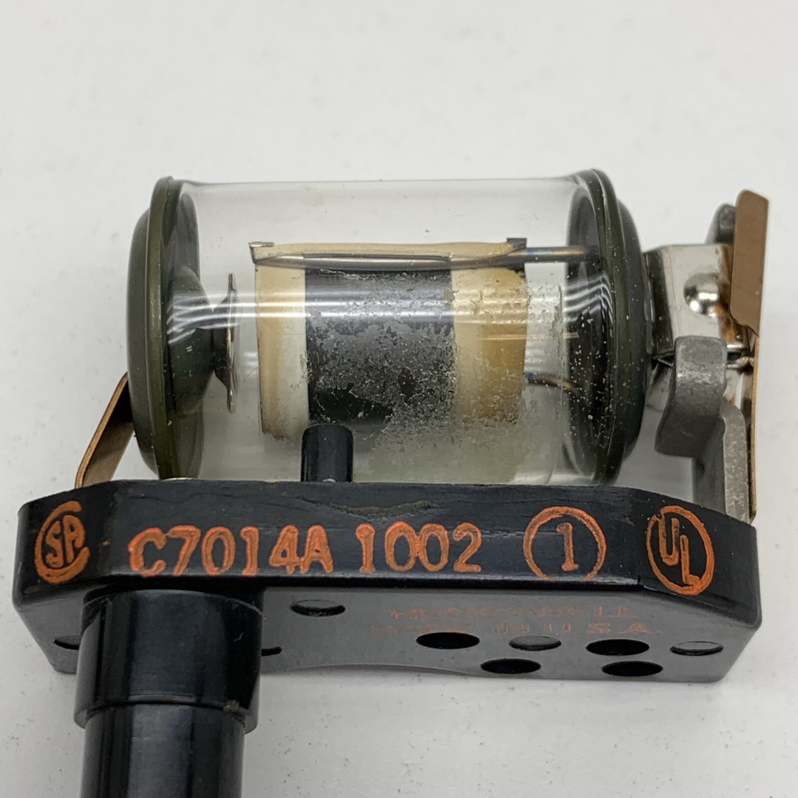 Honeywell C7014A 1002 Photocell & Mount Rectifying Sensor for Shell Head Burner