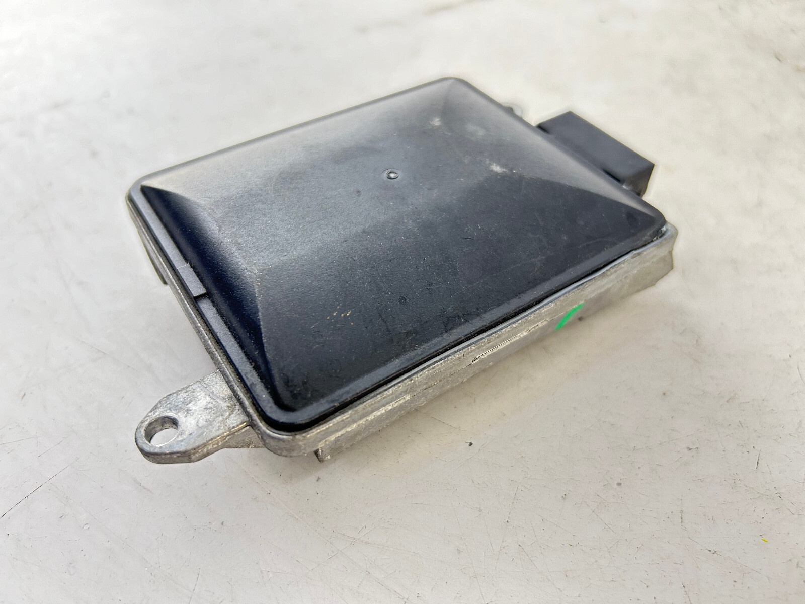 OEM | 2012 -- 2016 Audi A6 Blind Spot Module Sensor (Right/Passenger)