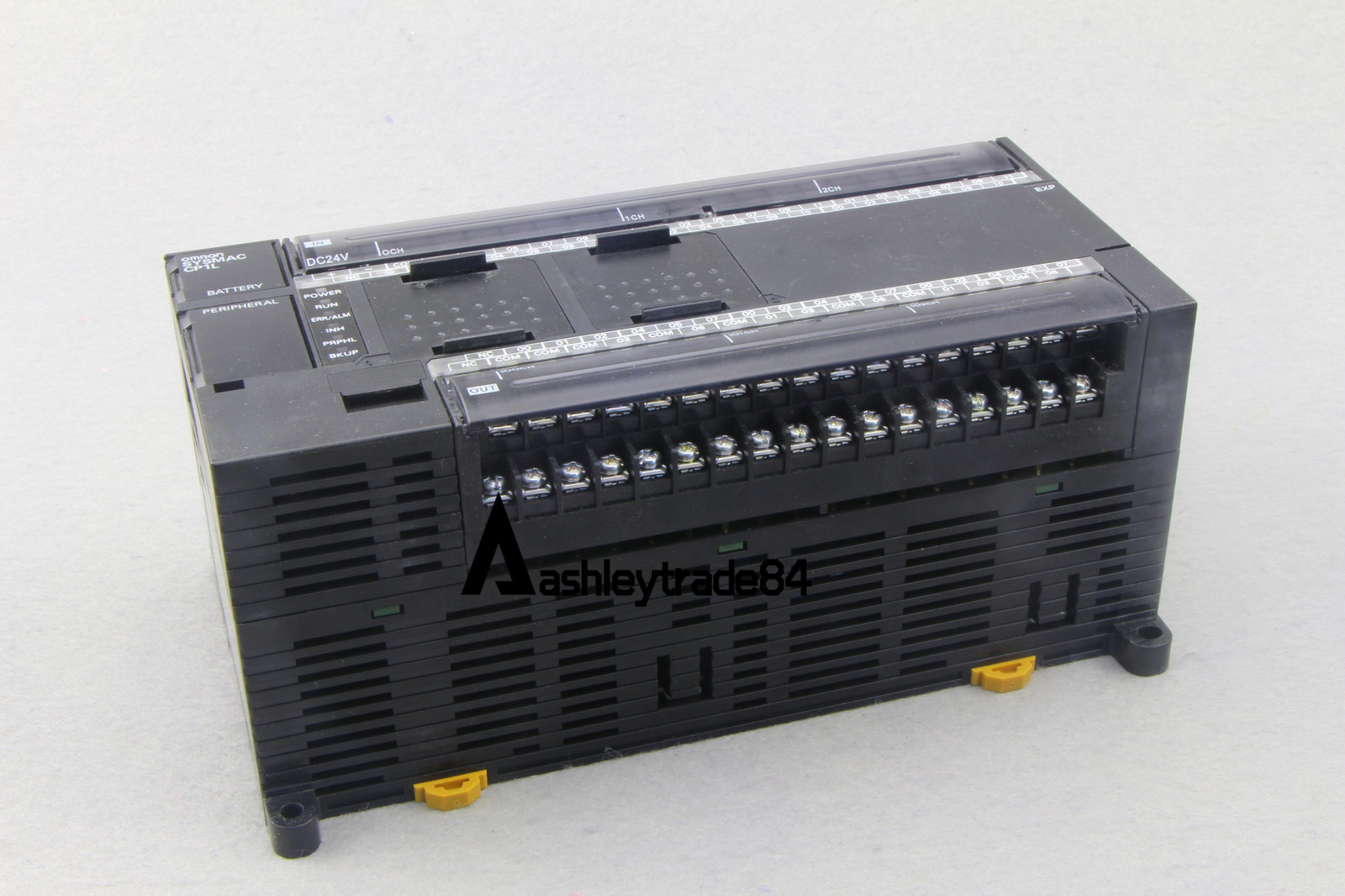 ONE OMRON New Programmable Controller CP1L-M60DR-D ( CP1LM60DRD )