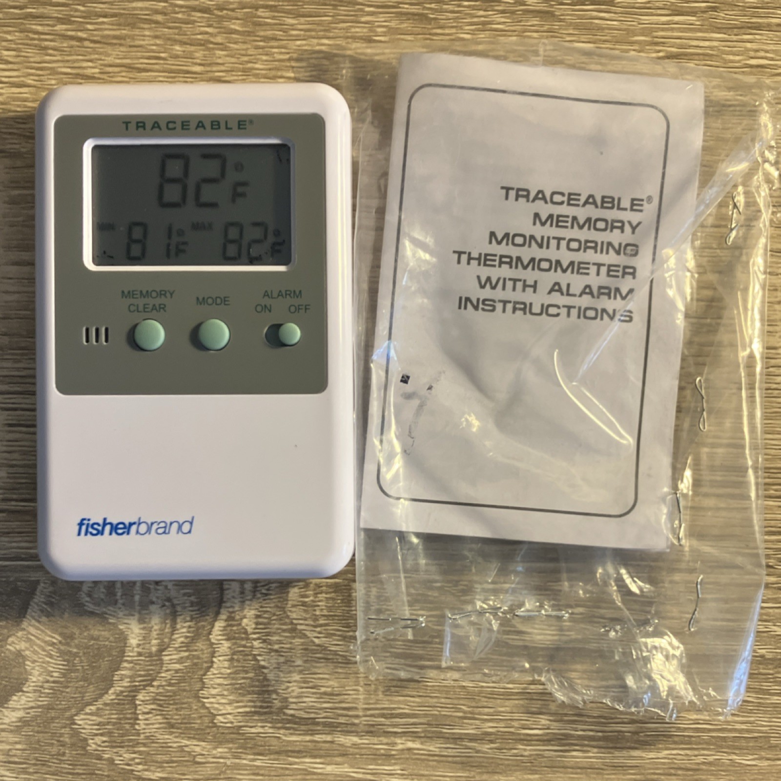 Fisherbrand Traceable Memory Monitoring Thermometer with Alarm, Digital Display