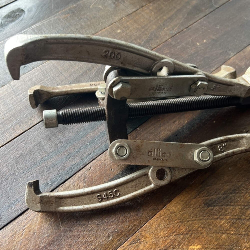 Allied 8 Inch 3 Jaw Puller 200