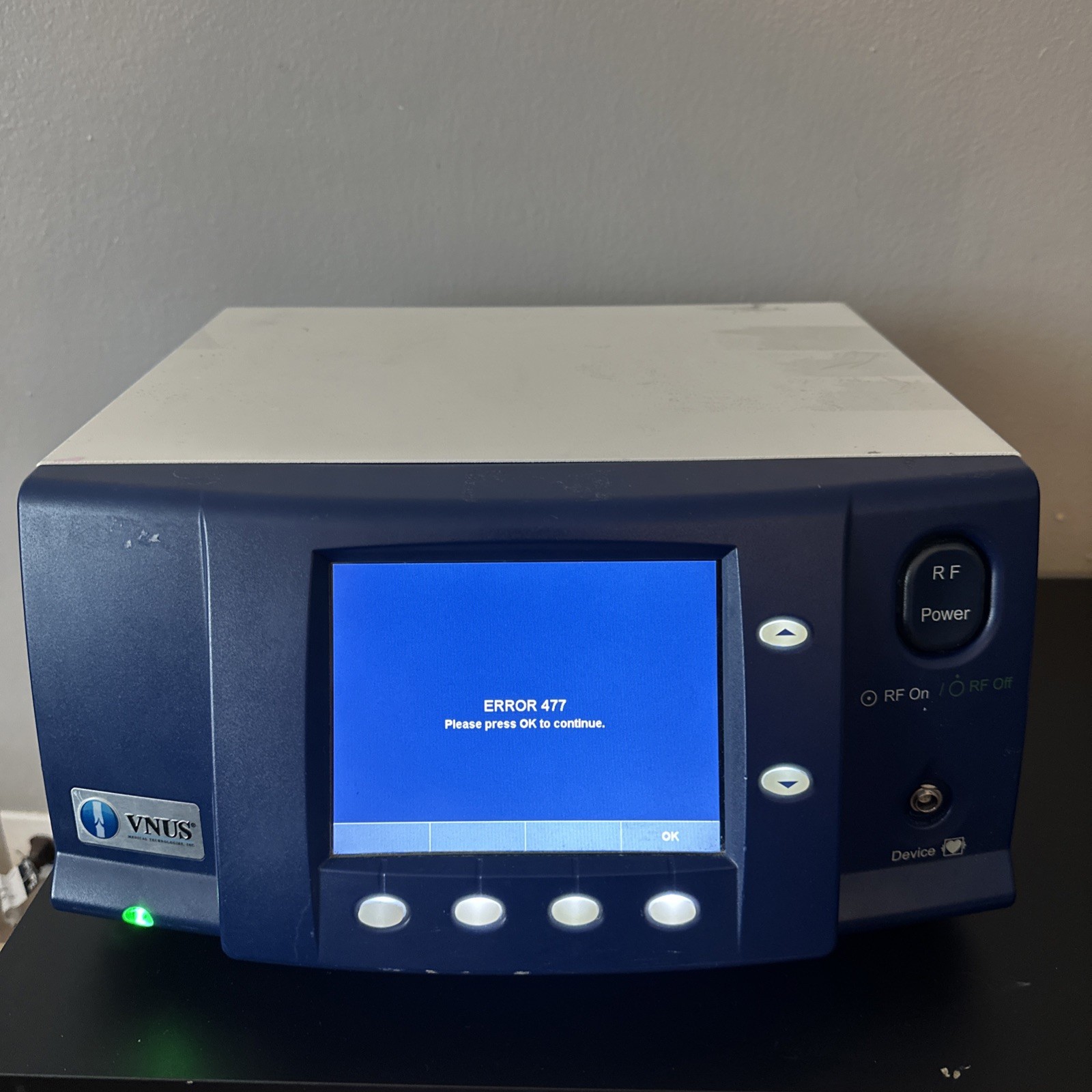 Medtronic Covidien VNUS RFG2 Radiofrequency Generator . Only For Parts.