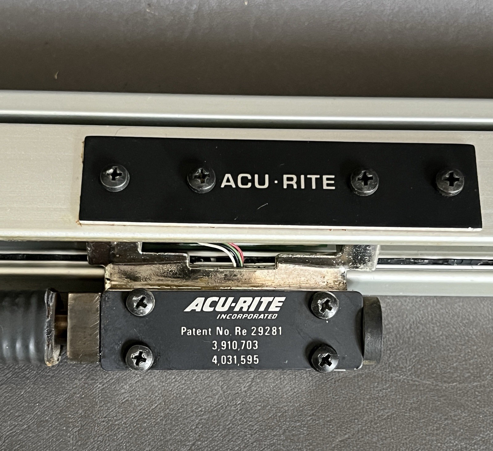 Acu-Rite Linear Encoder .0001 2μ m Patent No. 29281 10”