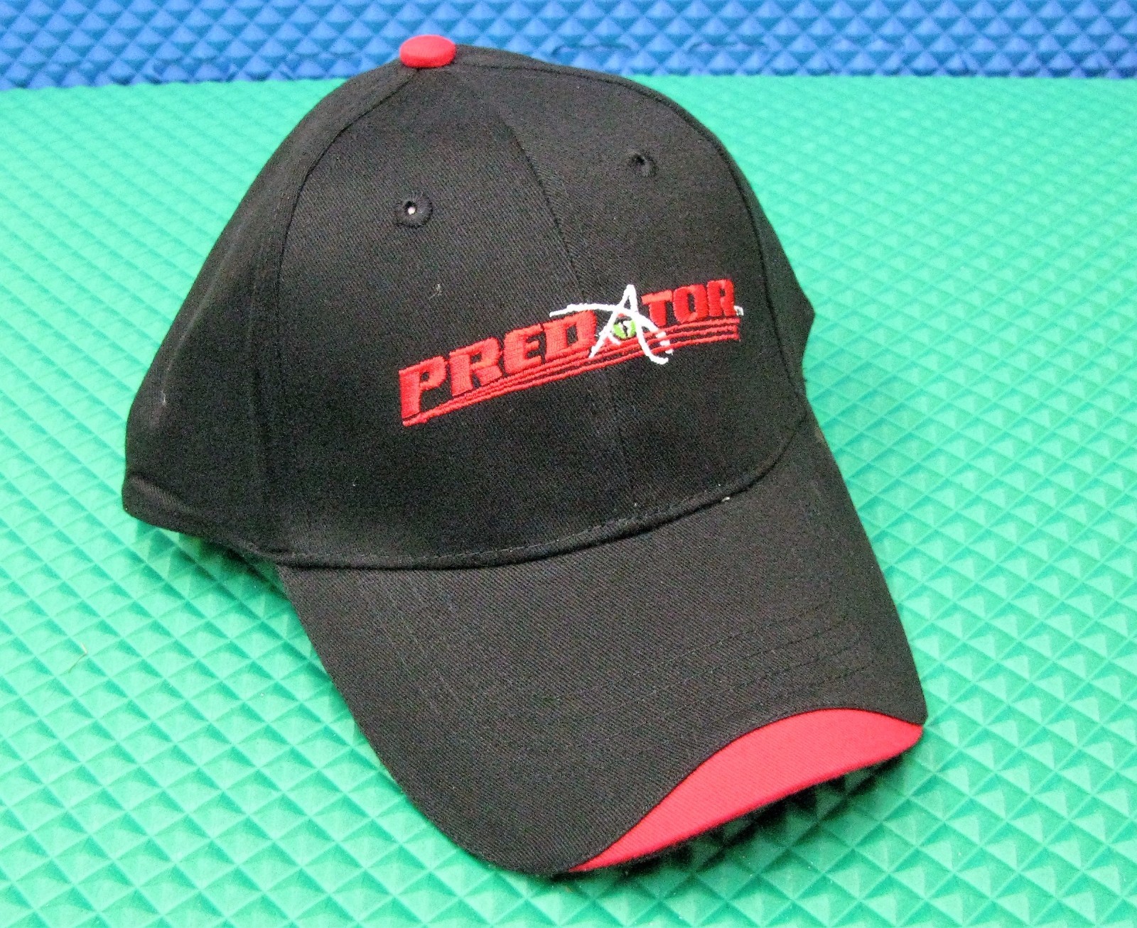 BARNETT PREDATOR HAT
