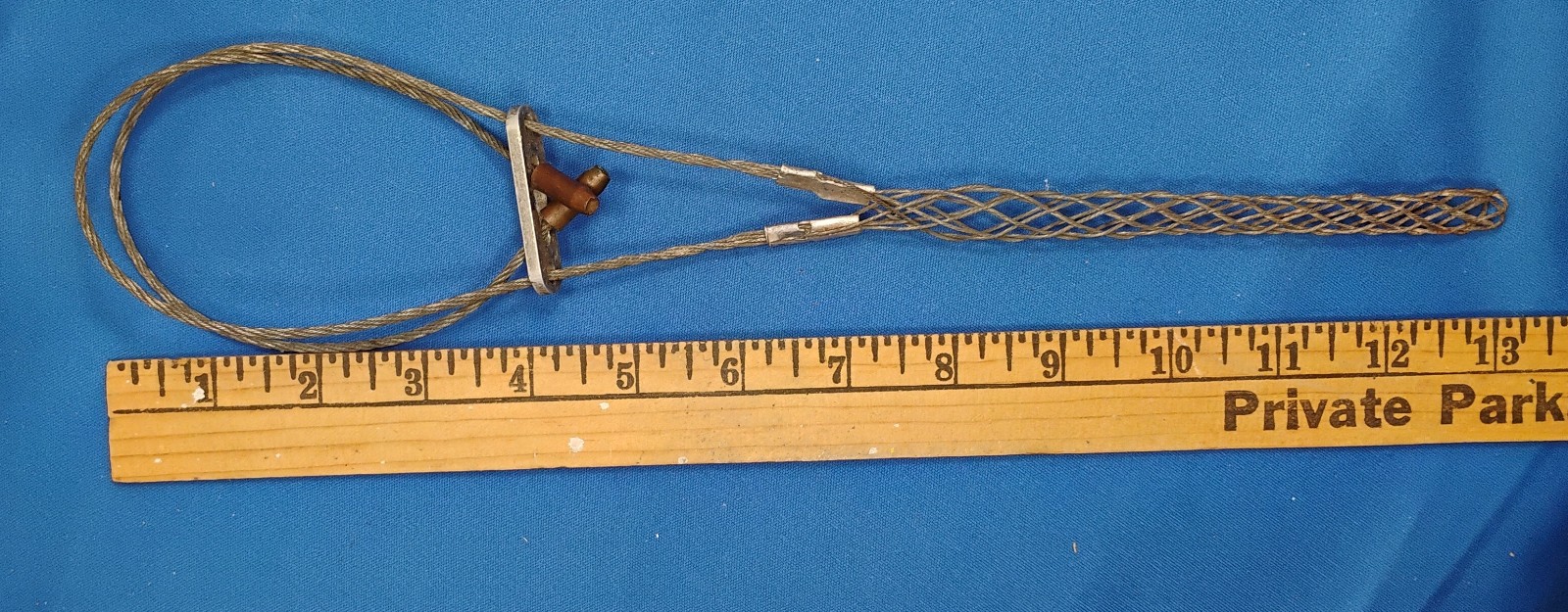 Eaton Wiring Devices SDU23 - Support Grip Service Drop Lock Bale 0.22" -0.32"