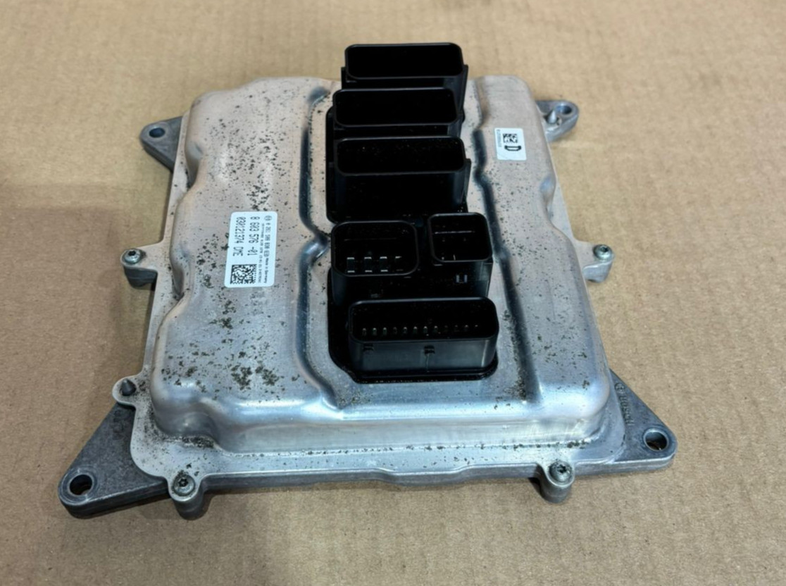 BMW X1 20i N20 E84 ENGINE CONTROL ECU SET 8603576