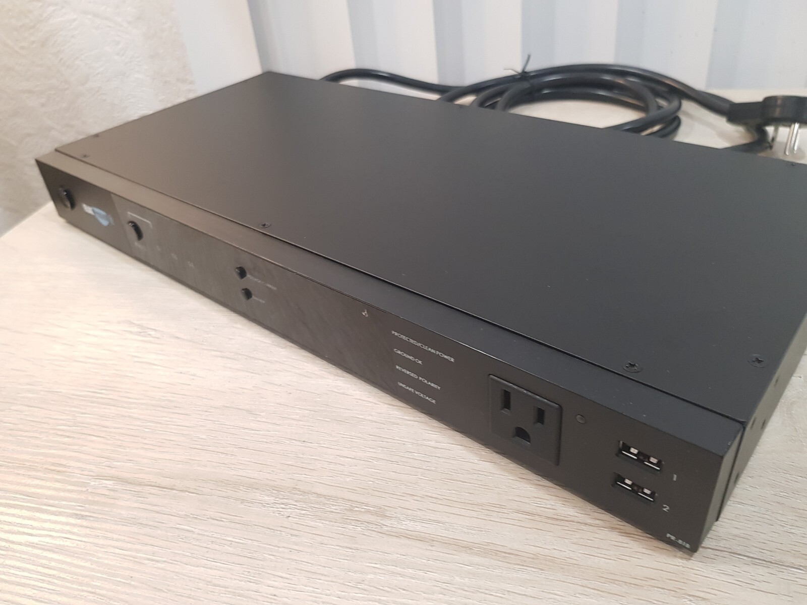 ELAC Protek PR-81B 9 Outlet Surge Protector, Power Conditioner-Bluetooth App