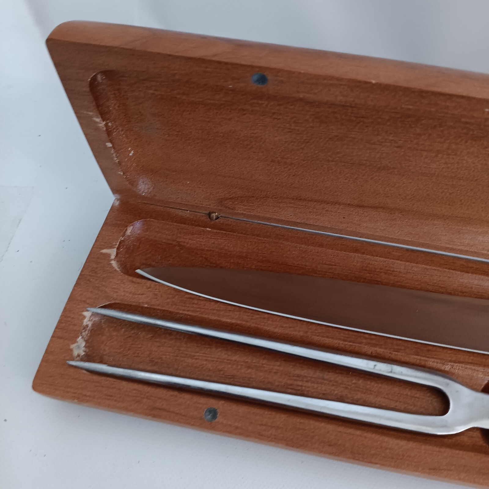 Furi Pro 2-Piece Carving Set With Wood Box