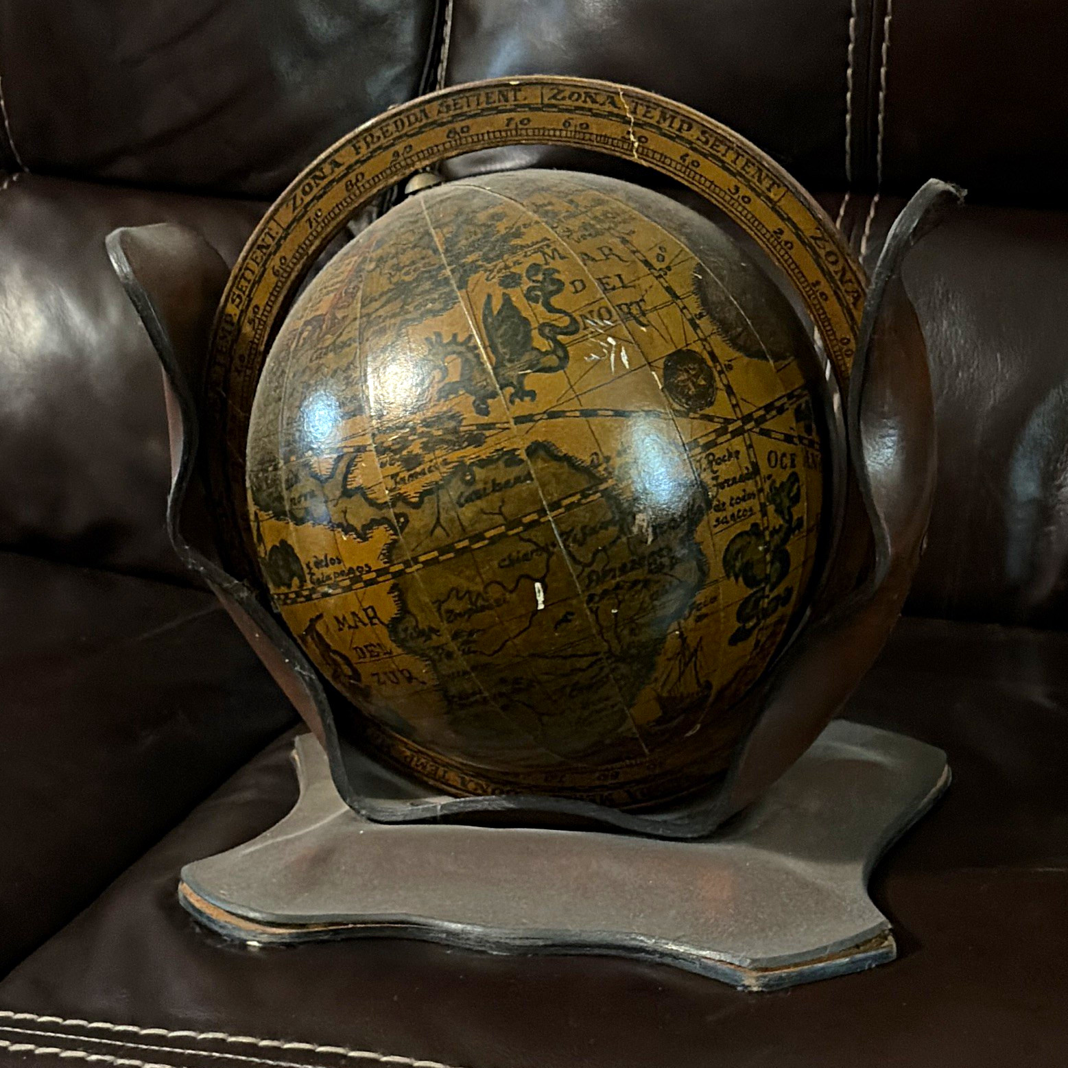 Antique Style Tabletop World Globe w/ Wooden Stand Base, Non-Illuminated 7in