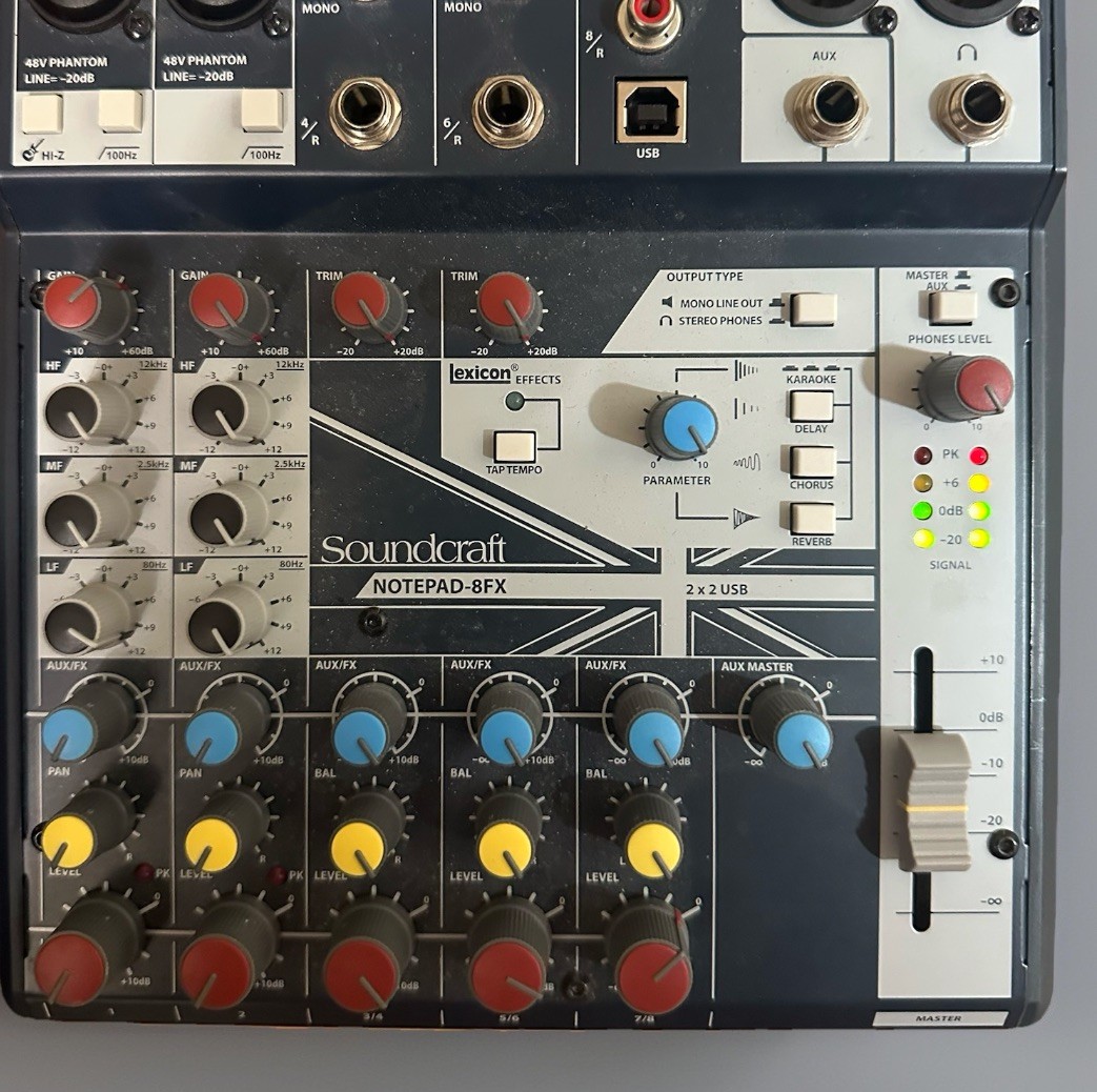 Soundcraft ‎Notepad-8FX Analog Mixer USBx2 Podcast