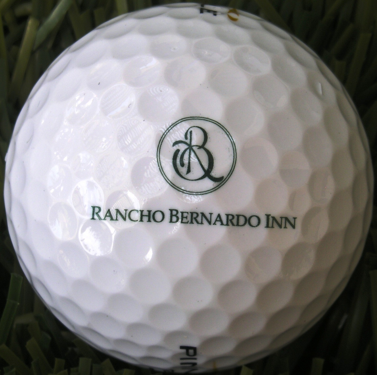 Rancho Bernardo Inn Pinnacle logo ball new #2200