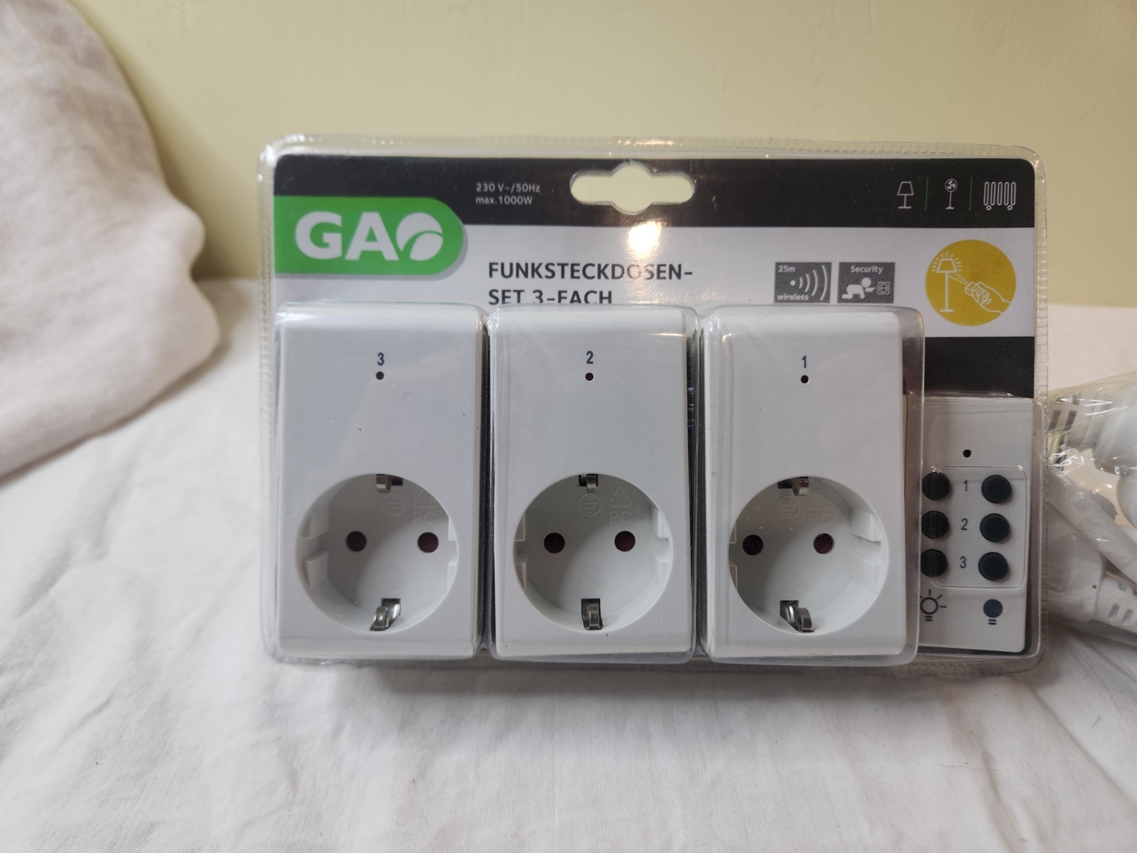 GAO 3-Way Wireless Socket German Version & Power Strip 230V
