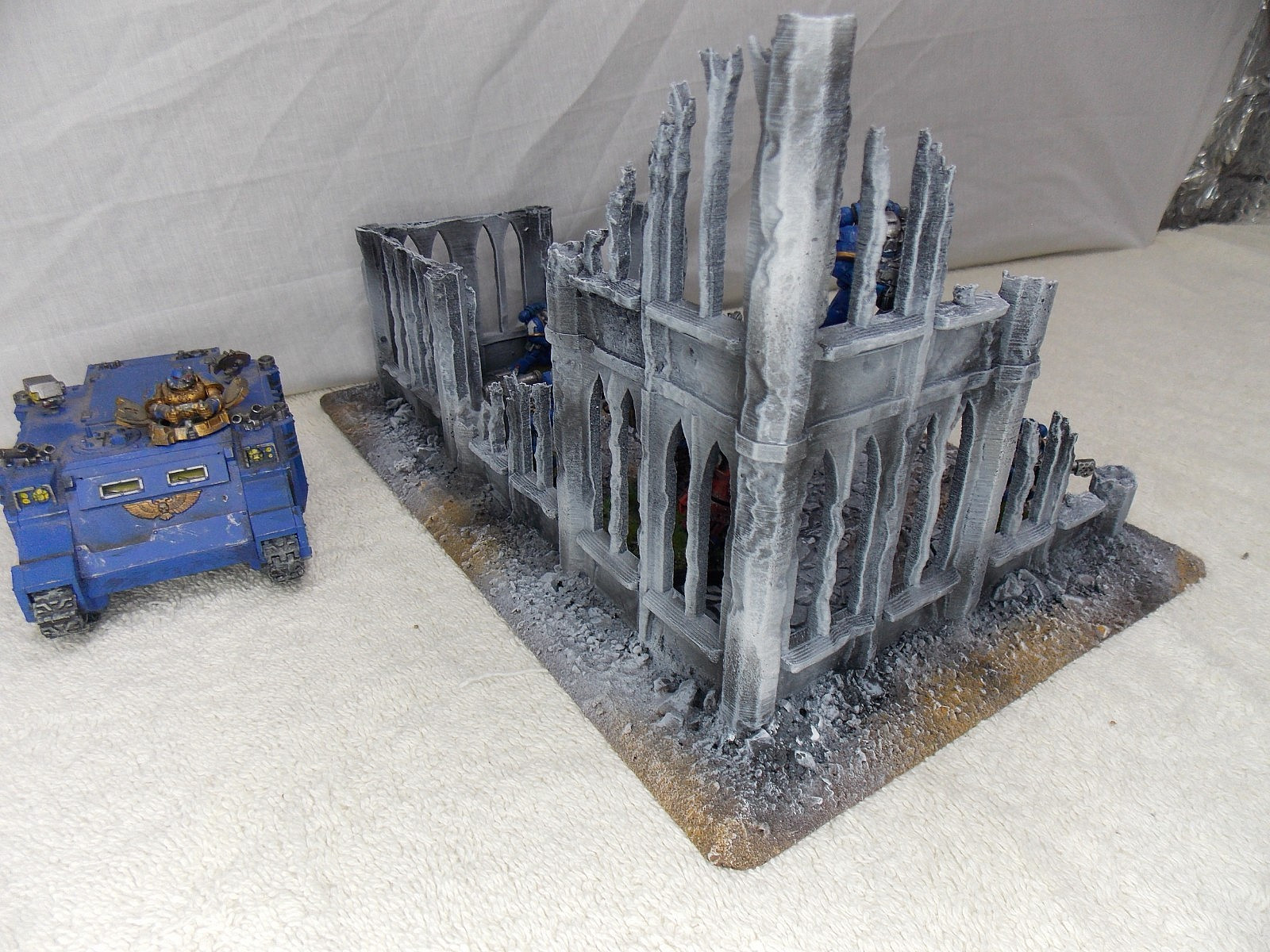 WARGAMING TERRAIN PAINTED BUILDING