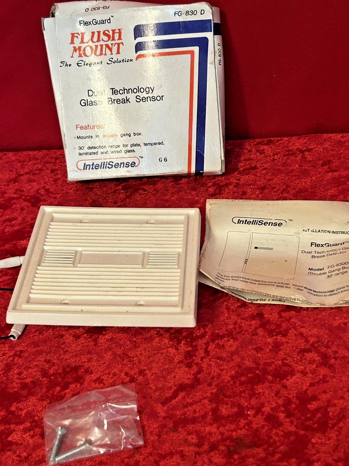Intellisense FlexGuard Flush Mount Dual Tech Glass Break Sensor FG-830 D B17