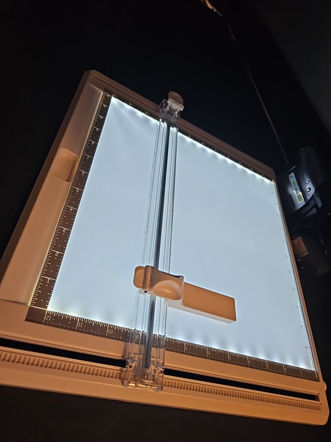 Martha Stewart LED Light Table Craft Station 12” Cutting Align Template