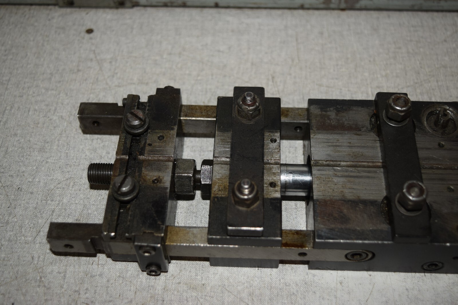 Rapid Air A2E Pneumatic Press Feed Feeder Unit
