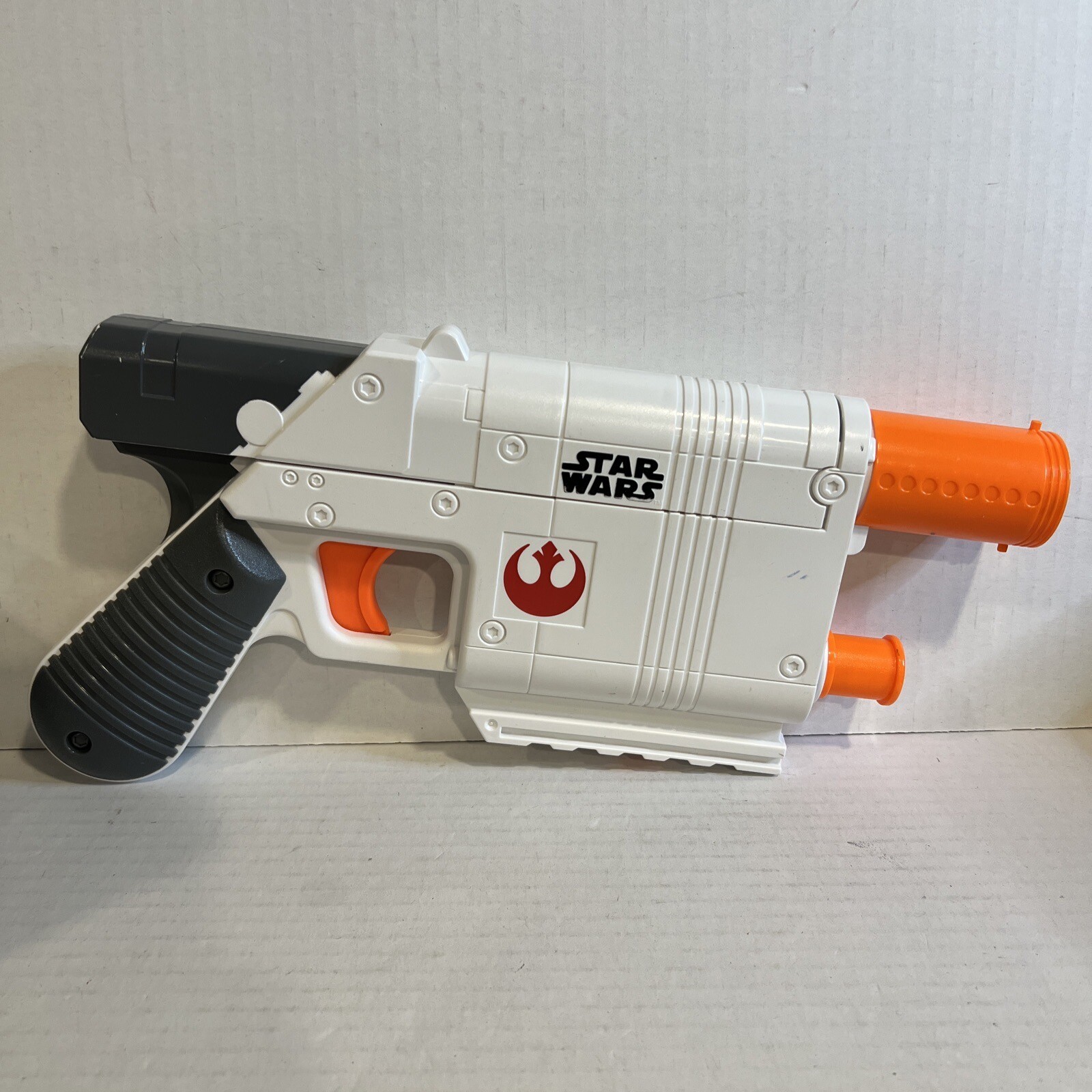 Nerf Star Wars Episode VII OEM Genuine Rey's Jakku  Blaster - Collectible Gun