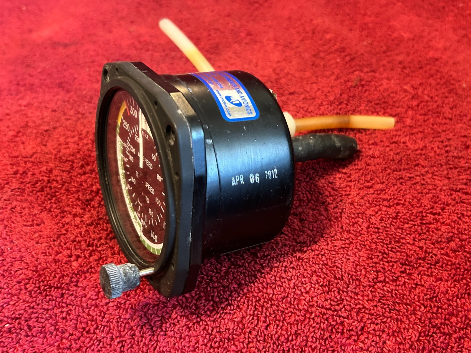 UNITED INSTRUMENTS TRUE AIRSPEED INDICATOR P/N 8130