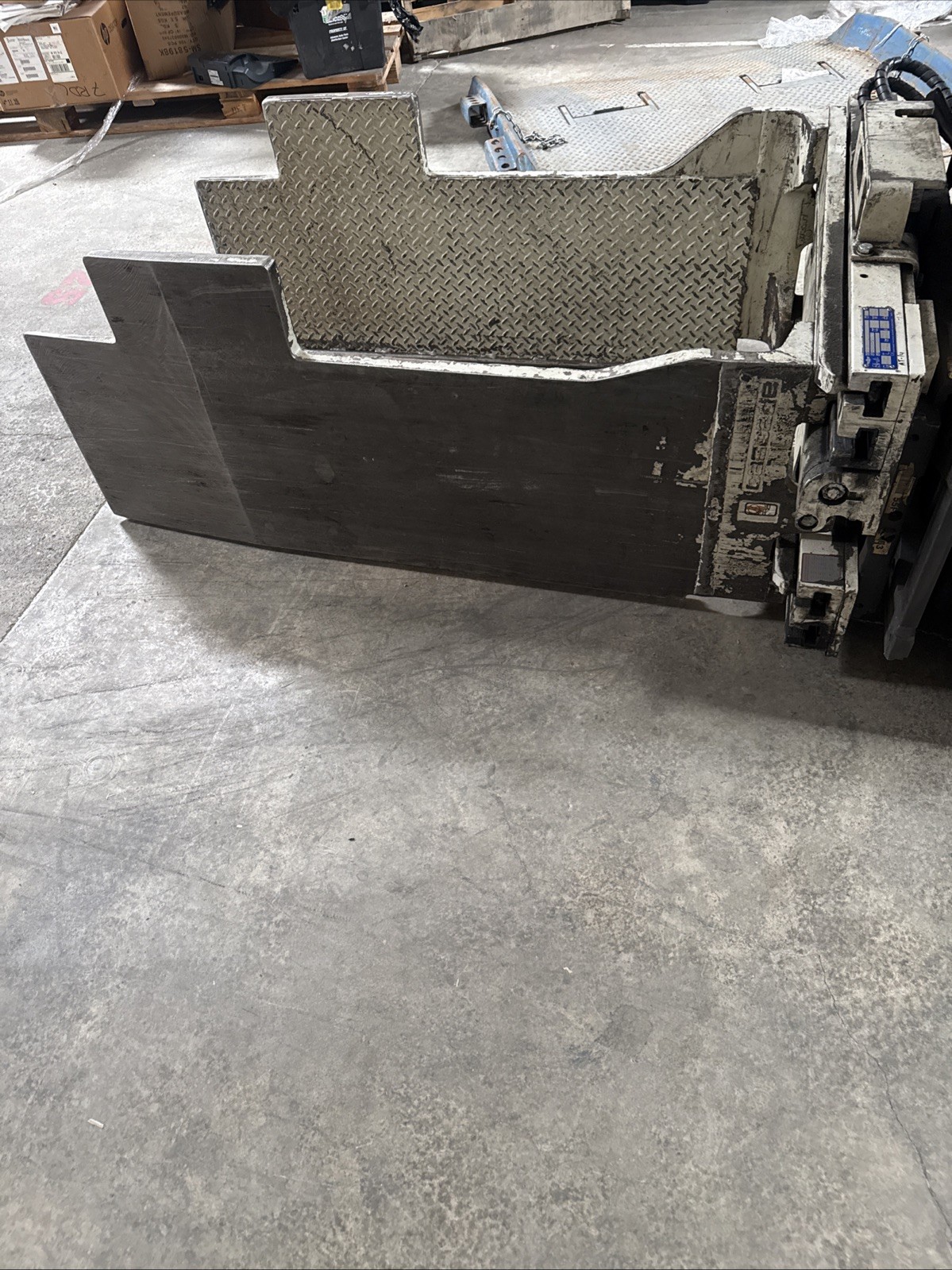 Cascade 35D-CB Carton Clamp Class 2 35D-CB. Works Great! 3500lbs
