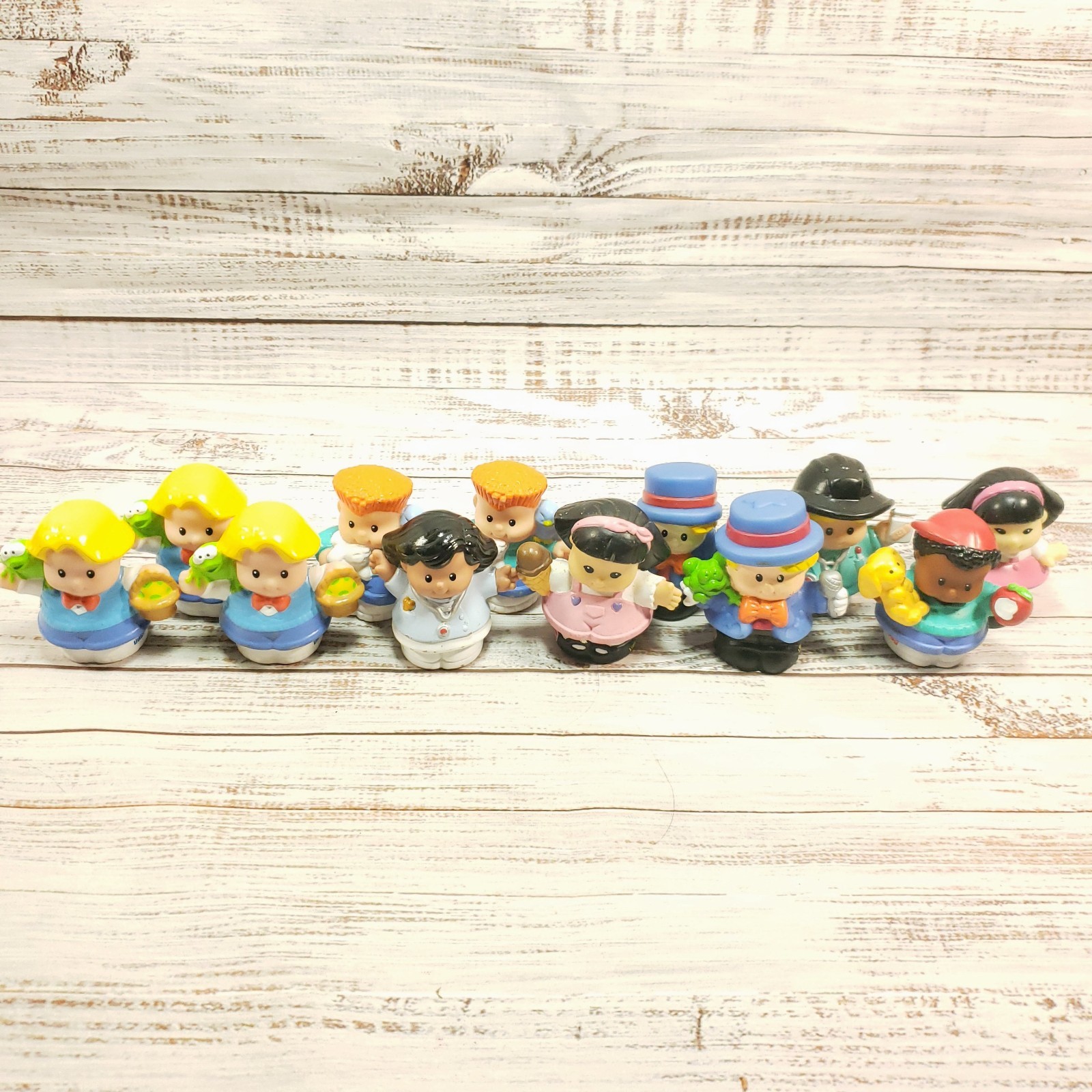 Fisher Price Mattel Little People Replacement Vet Eddie Sonya Ringmaster & More