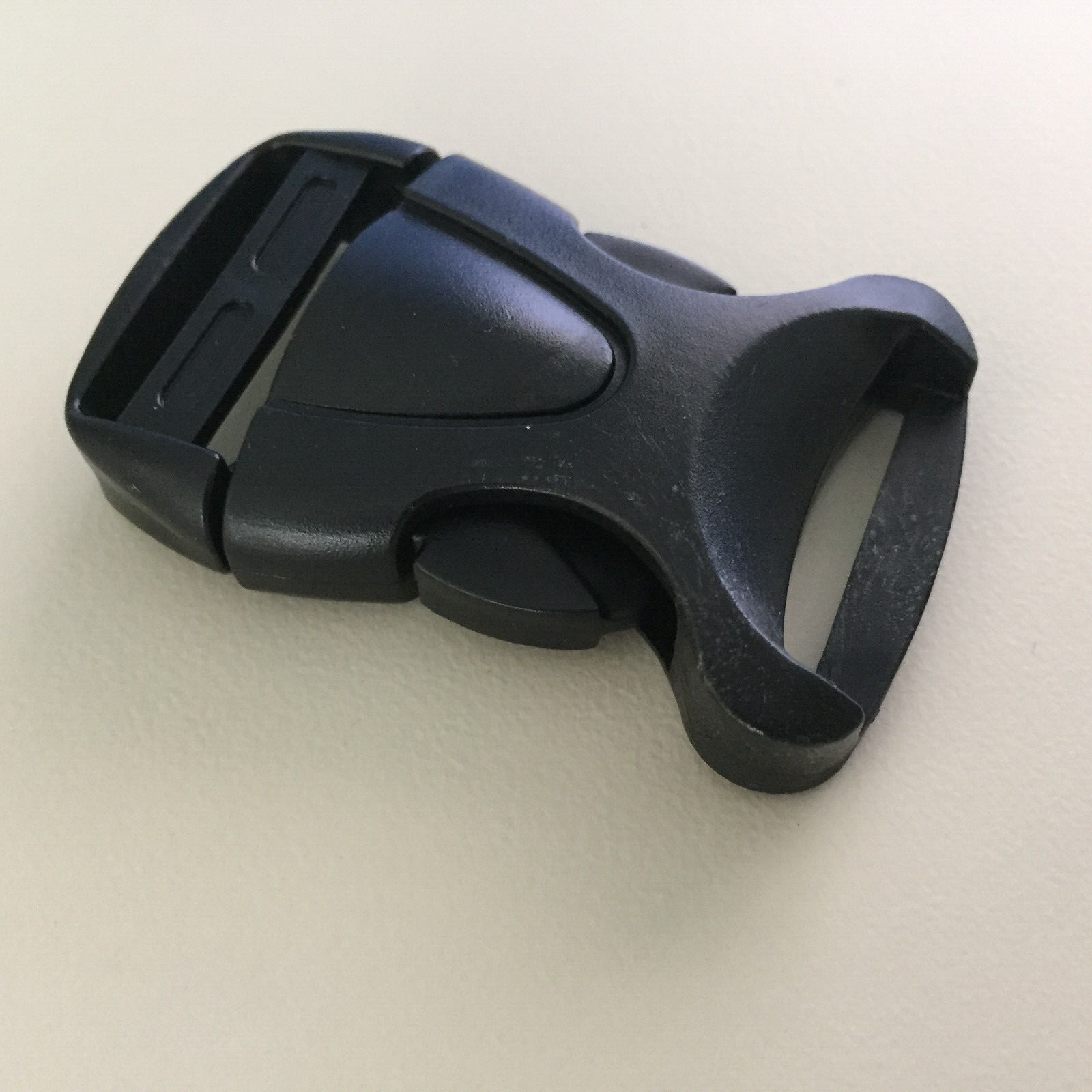 30 Buckles Black Plastic Quick Release for 1" wide webbing