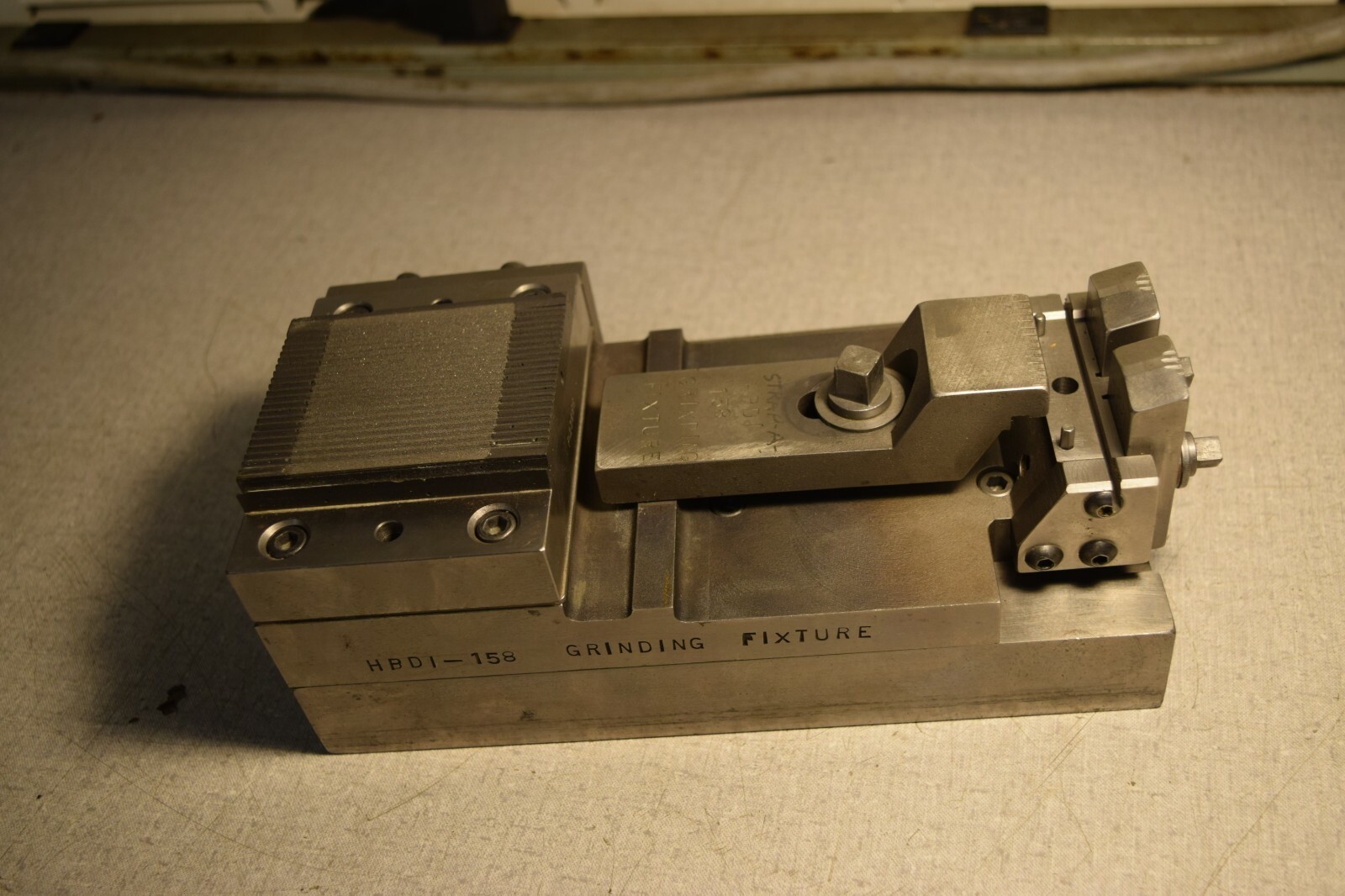 Engic Corp. Grinding Fixture HS-5866