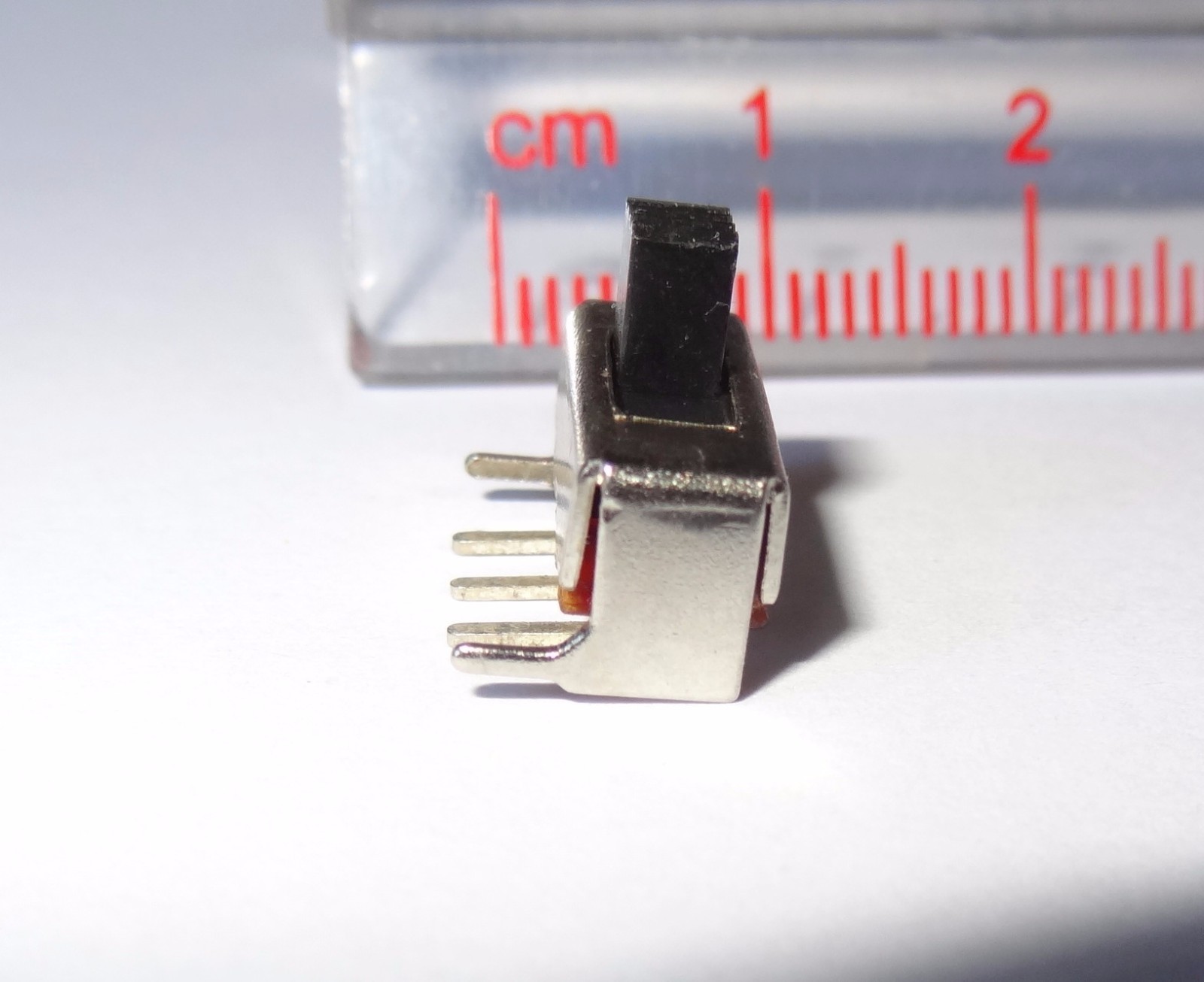 1 pc slide switch, SPDT, PCB, side mount (10D1e)