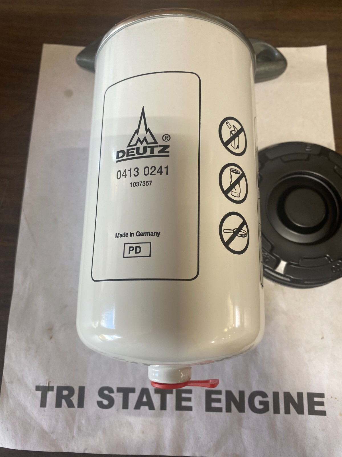 OEM Fuel Filter 04130241 04130650 Deutz Engine D2.9L4 TD2.9L4 TCD2.9L4 TCD3.6L4