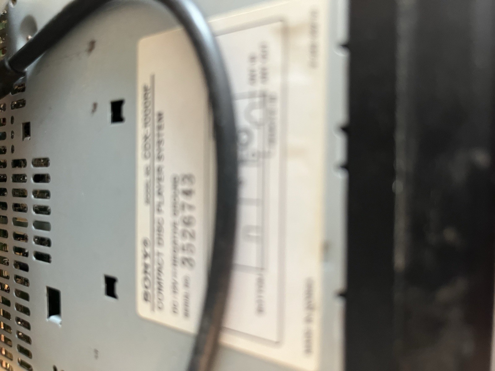 Sony CDX-1000RF Compact Disc Player System For Parts Untested